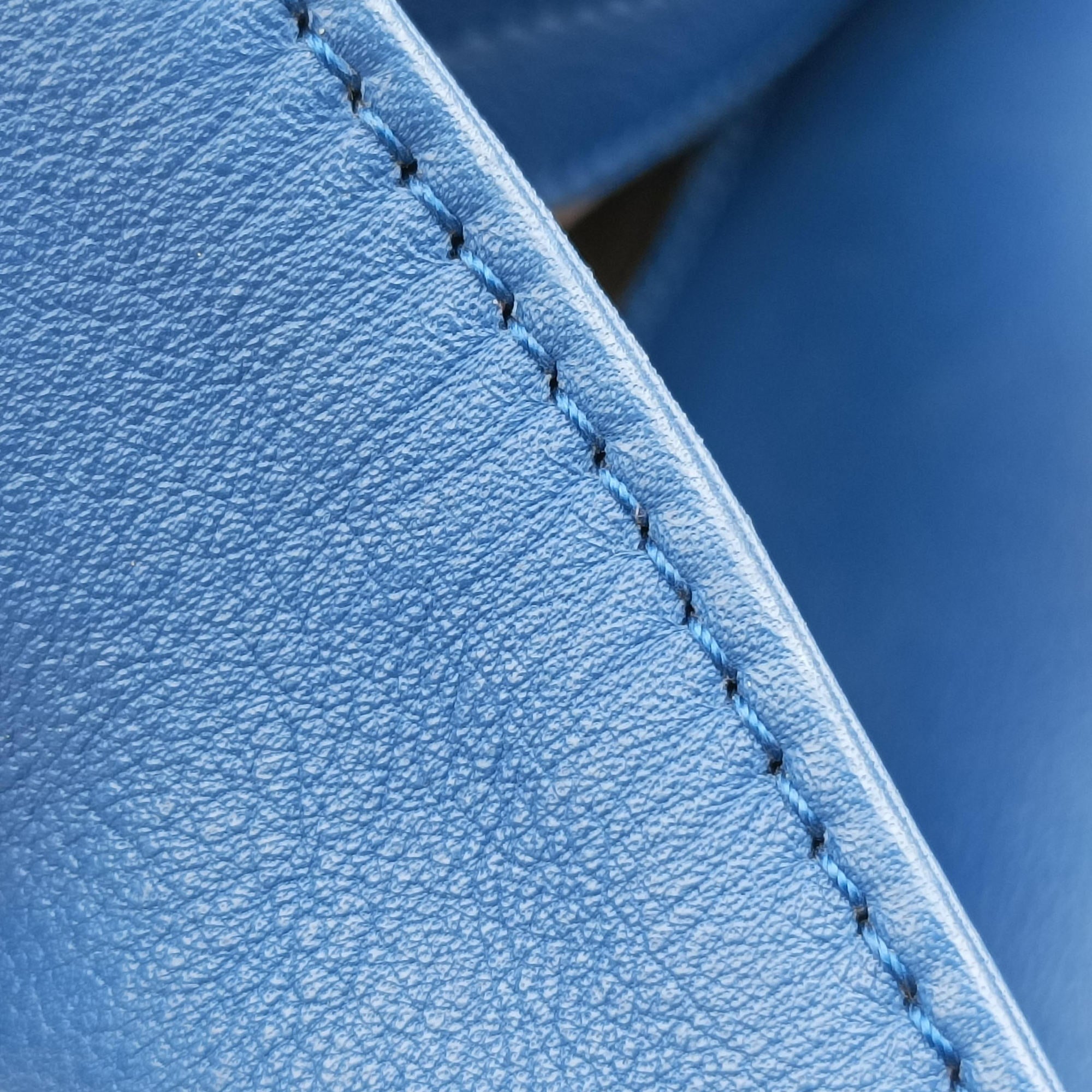Pre-owned Bottega Veneta Intrecciato Blue lambskin  handbag | stylenewstar