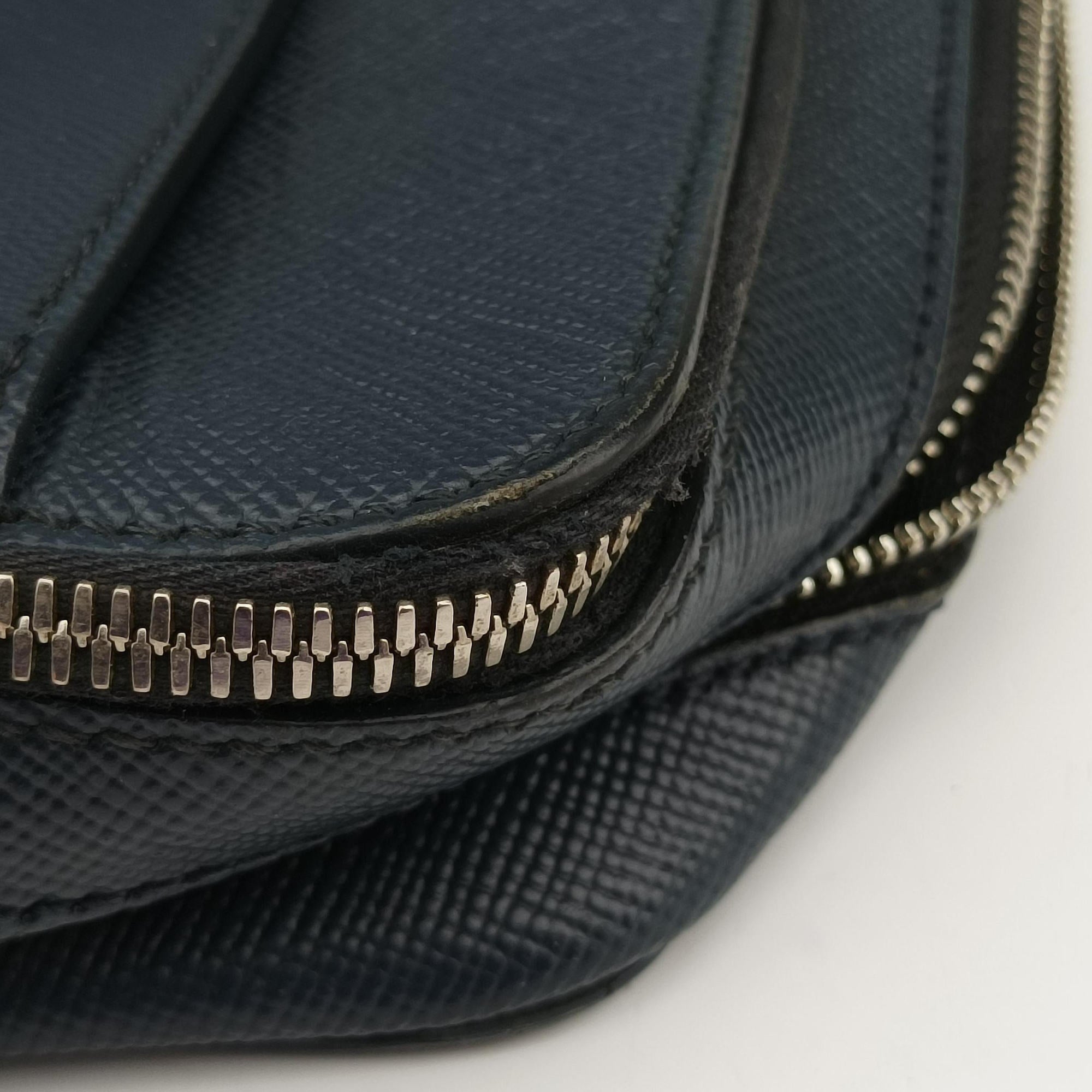 Pre-owned Prada Business Briefcase Navy SAFFIANO Leather 2VE368 handbag | stylenewstar