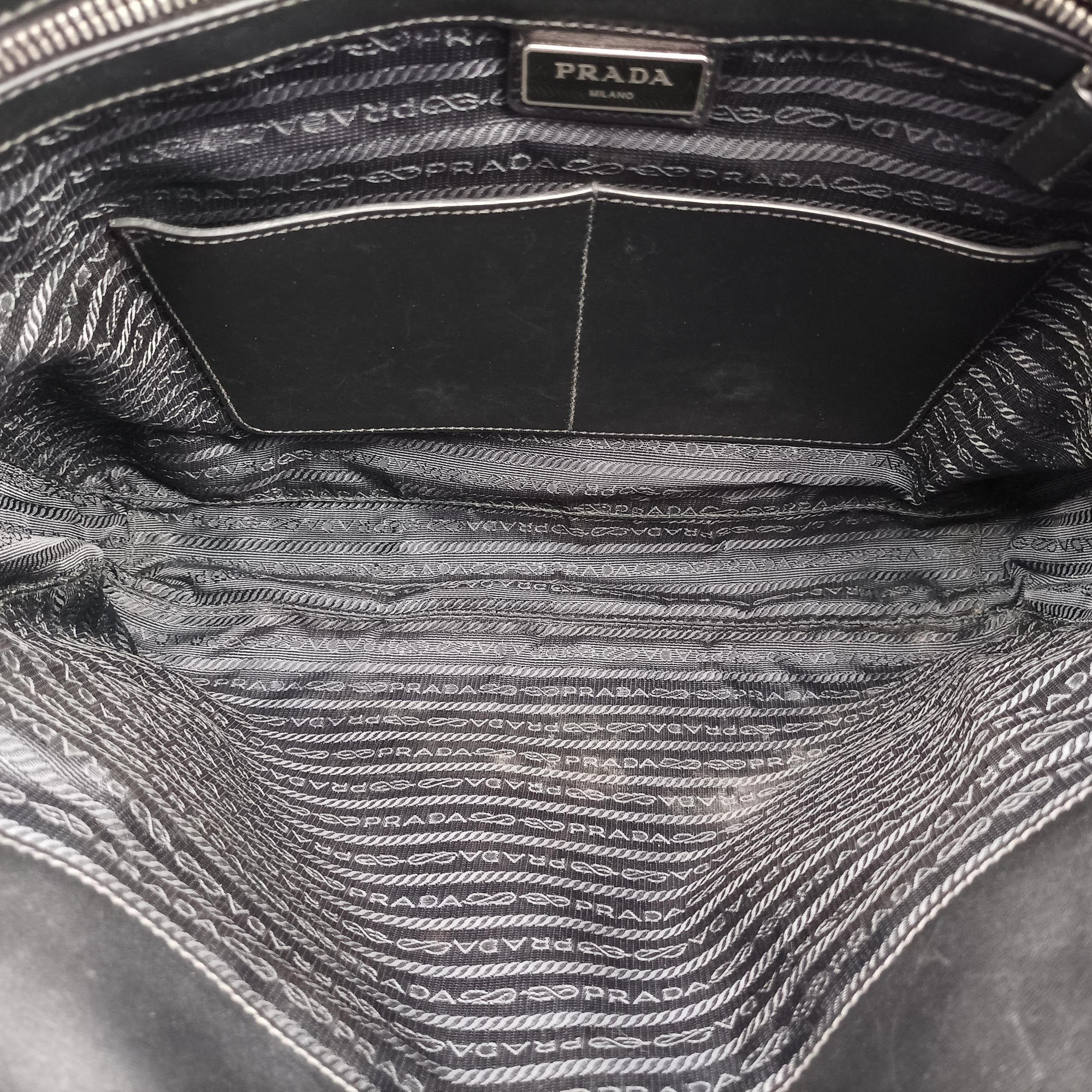 Pre-owned Prada Business Briefcase Navy SAFFIANO Leather 2VE368 handbag | stylenewstar