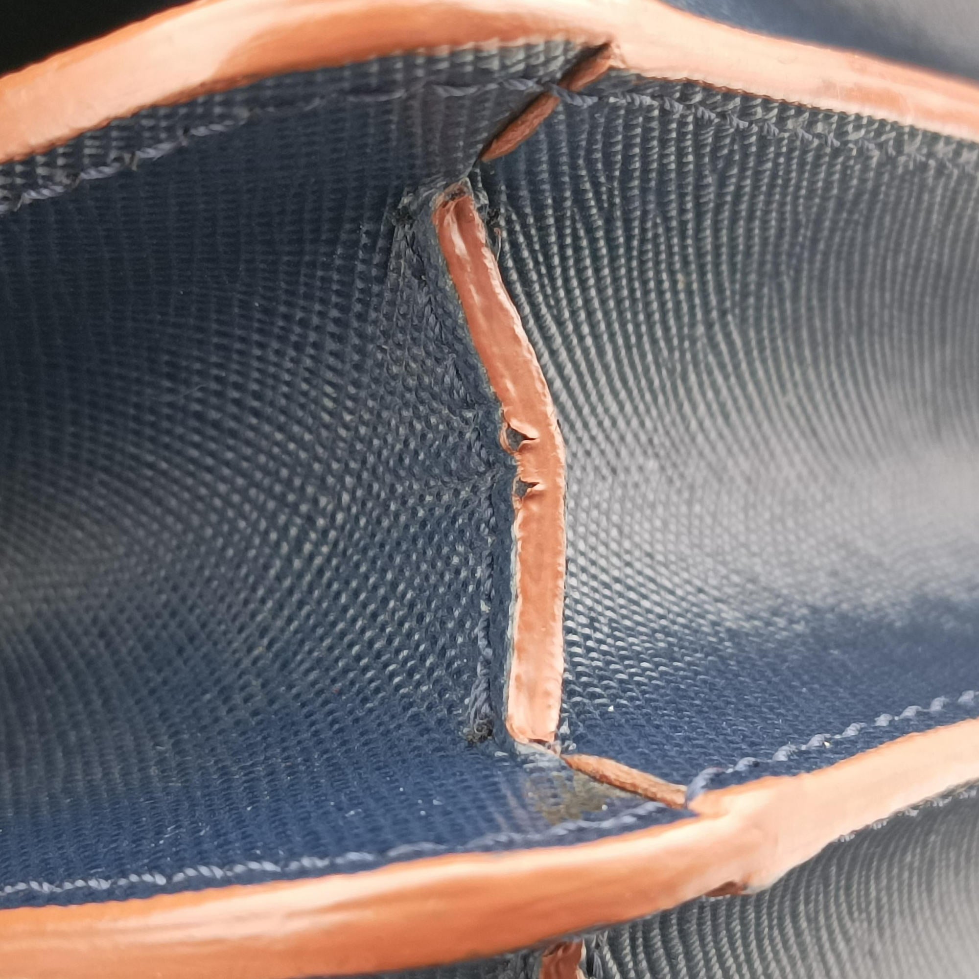Pre-owned Marni TRUNK Navy Saffiano Leather   shoulderbag | stylenewstar