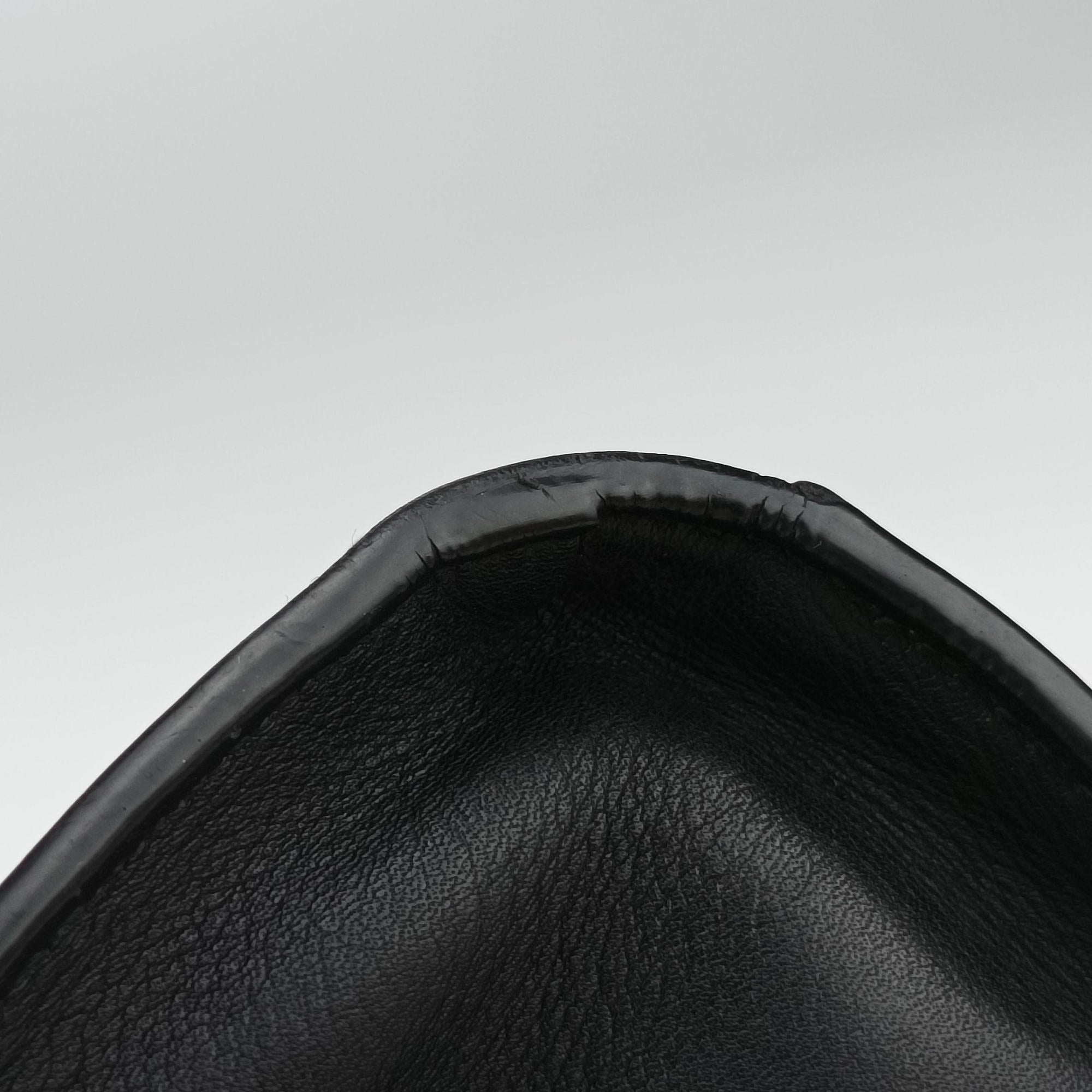 Pre-owned Gucci Padlock Black Leather 432182 shoulderbag | stylenewstar