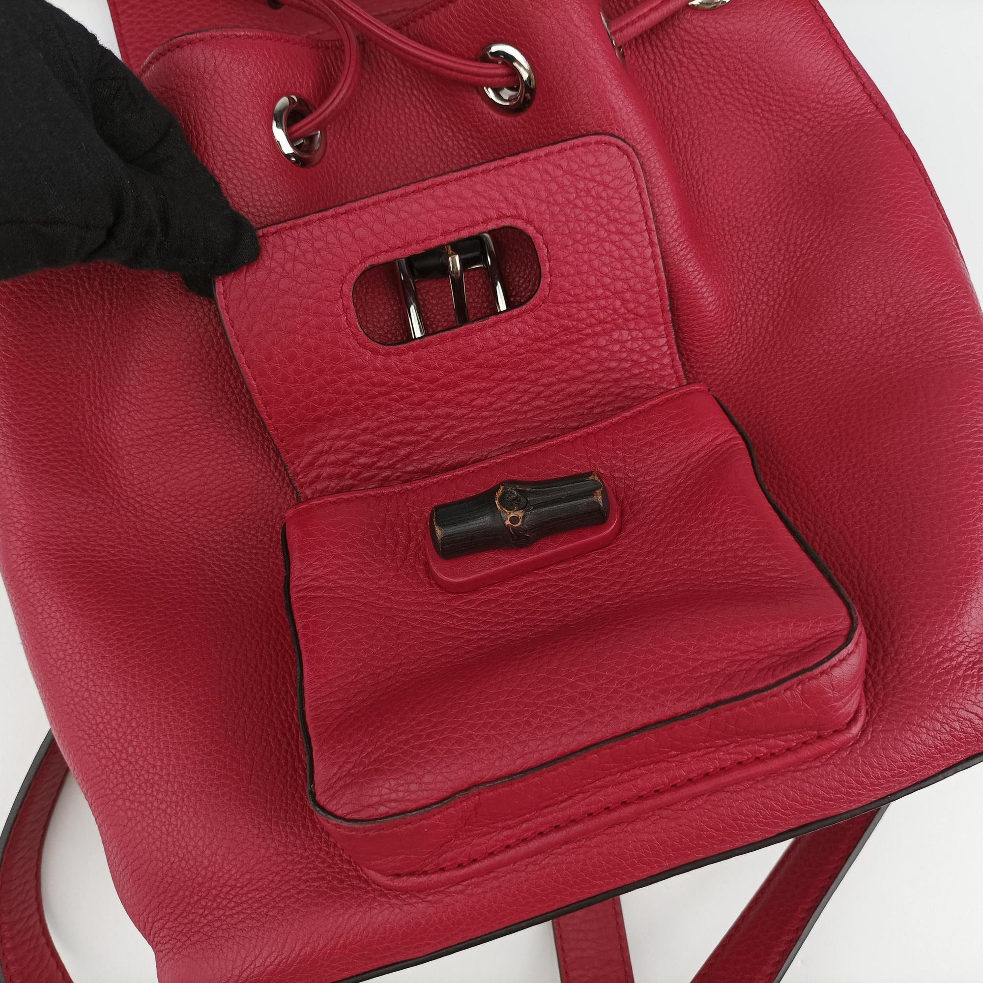 Pre-owned Gucci Bamboo fringe tassel Red Leather 387149 backpack/rucksack | stylenewstar