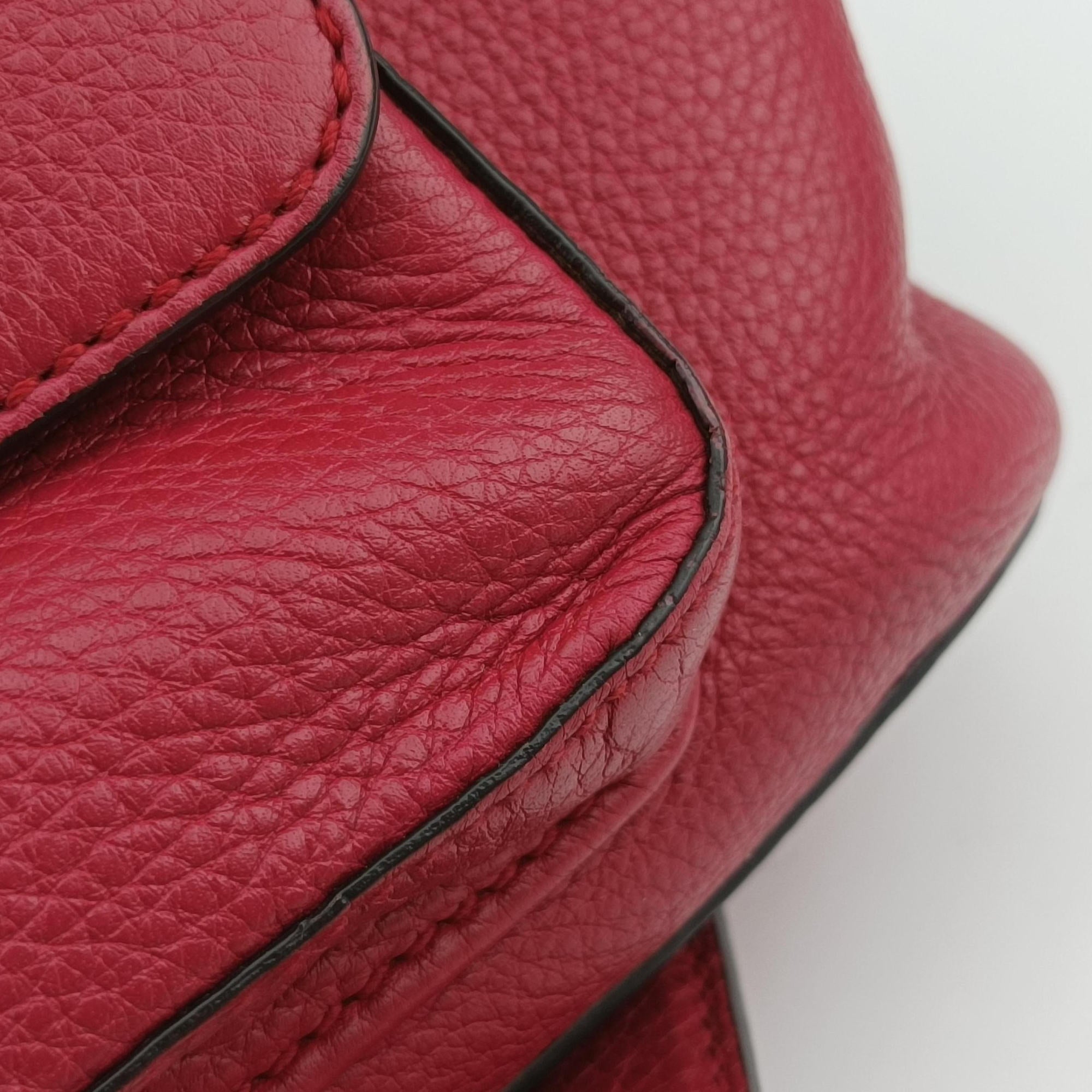 Pre-owned Gucci Bamboo fringe tassel Red Leather 387149 backpack/rucksack | stylenewstar