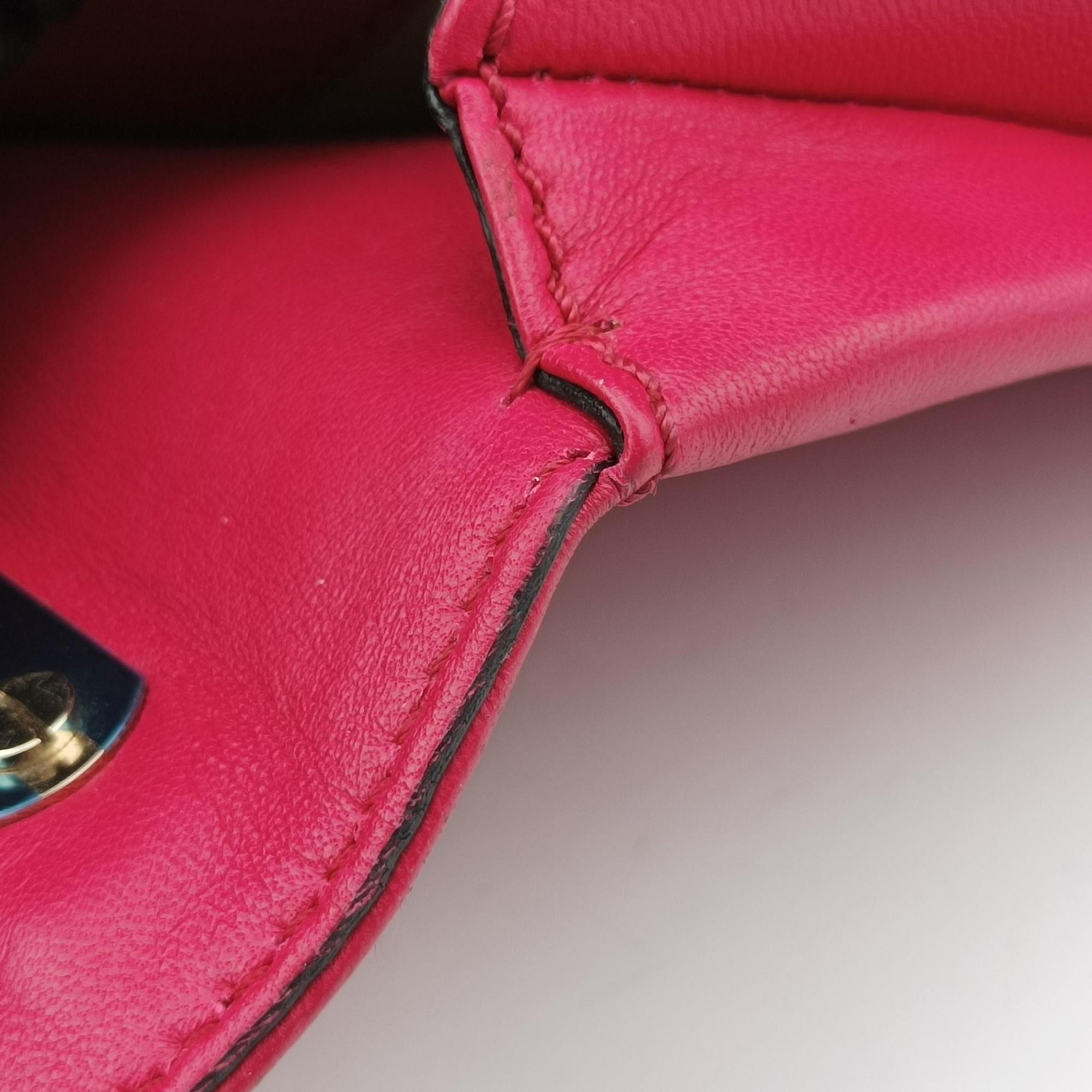 Pre-owned Valentino Rockstud Va Va Voom Rose Leather  shoulderbag | stylenewstar