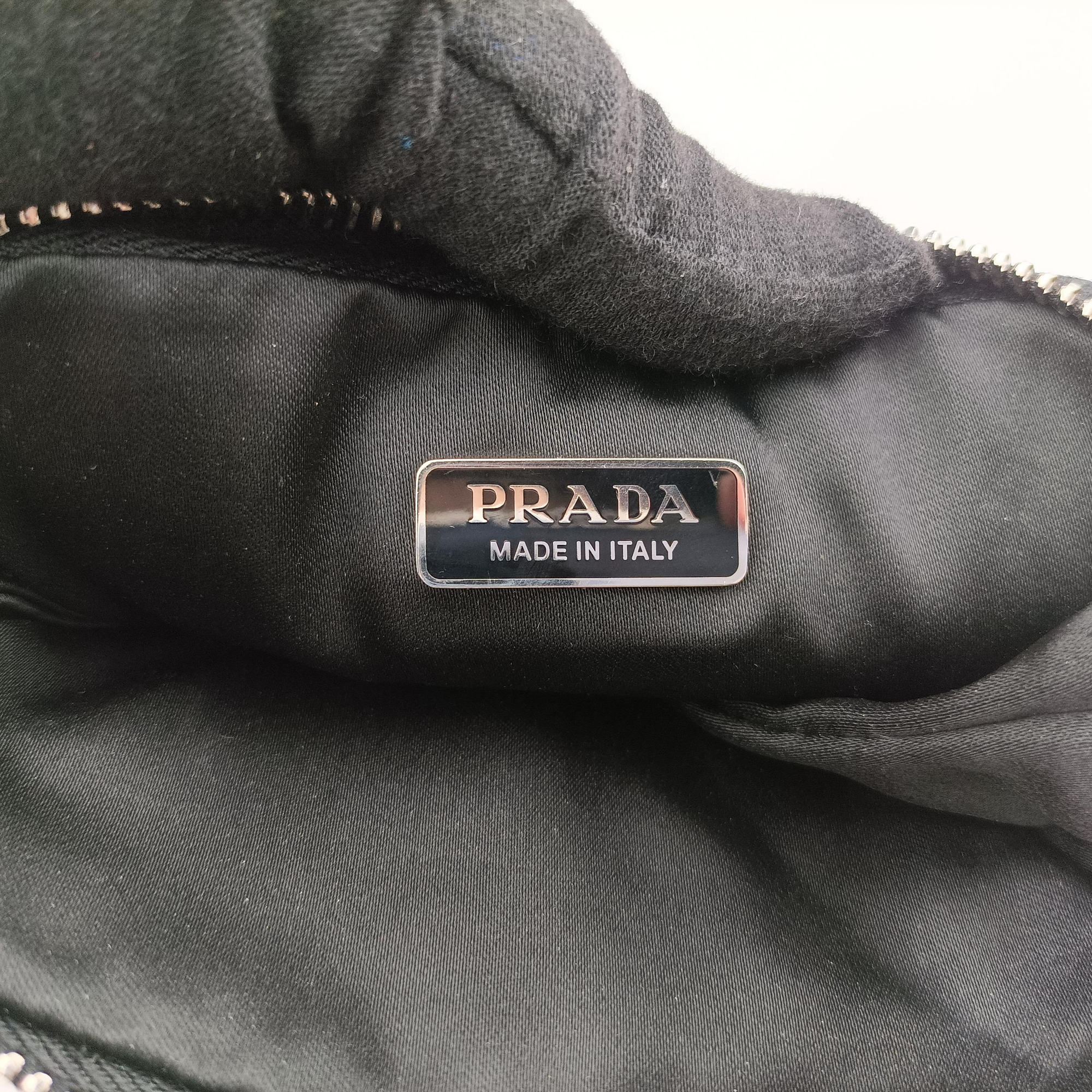 Pre-owned Prada Triangle Crystal Black Leather 1NR015 shoulderbag | stylenewstar
