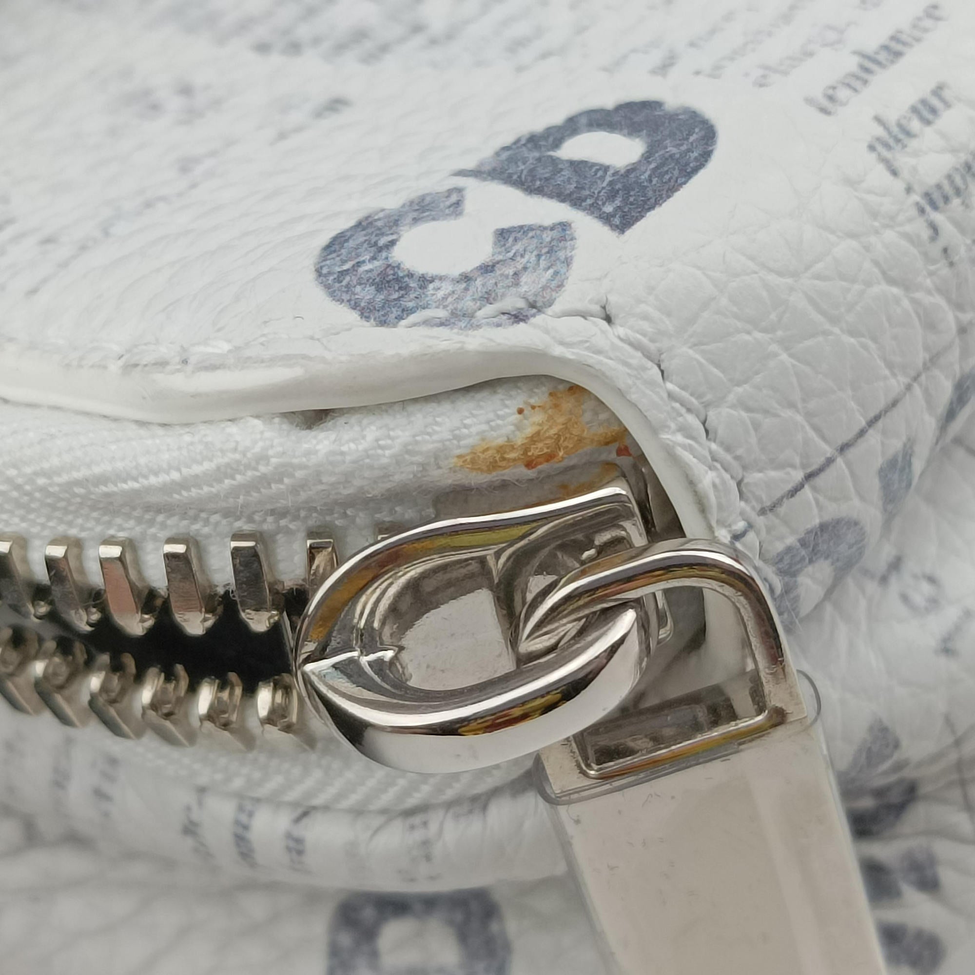 Secondhand Christian Dior Daniel Arsham collaboration Newspaper Print White Leather  shoulderbag | stylenewstar