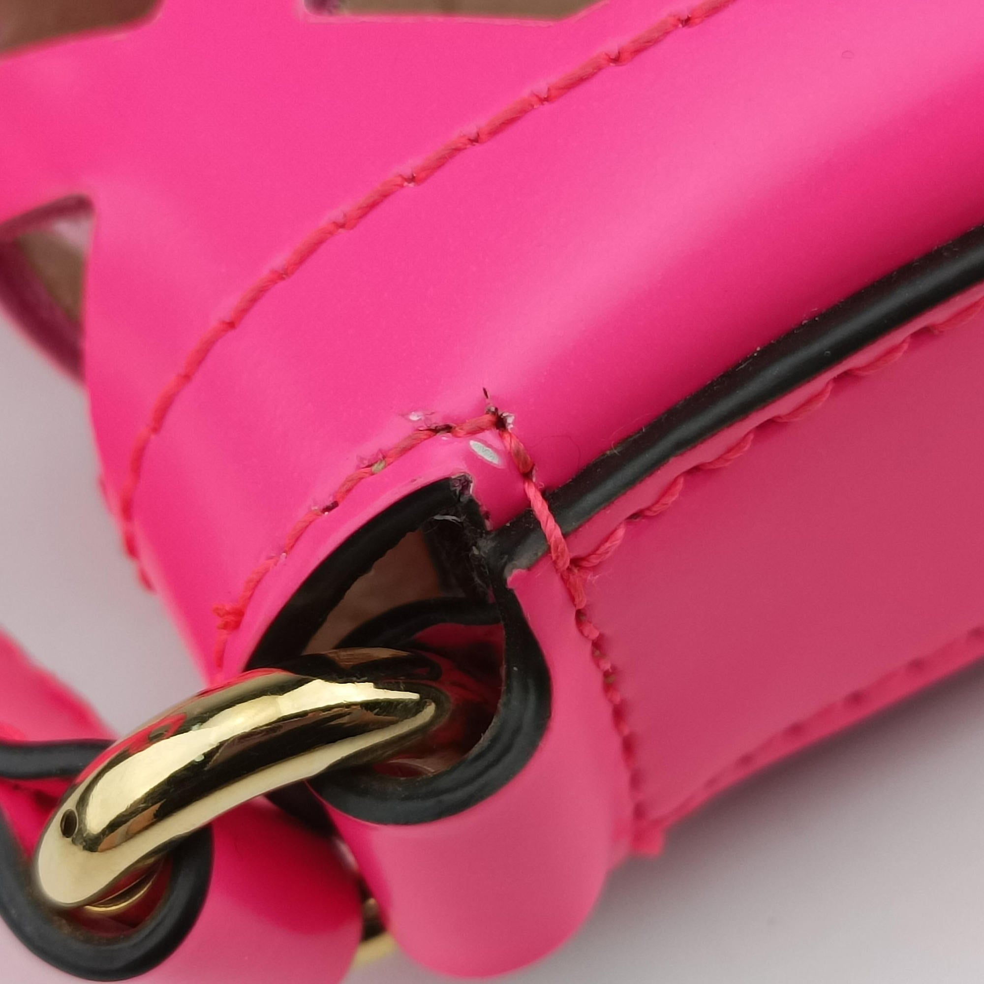 Pre-owned Gucci Cutout Floral Pink×multi Leather×canvas 550138 shoulderbag | stylenewstar