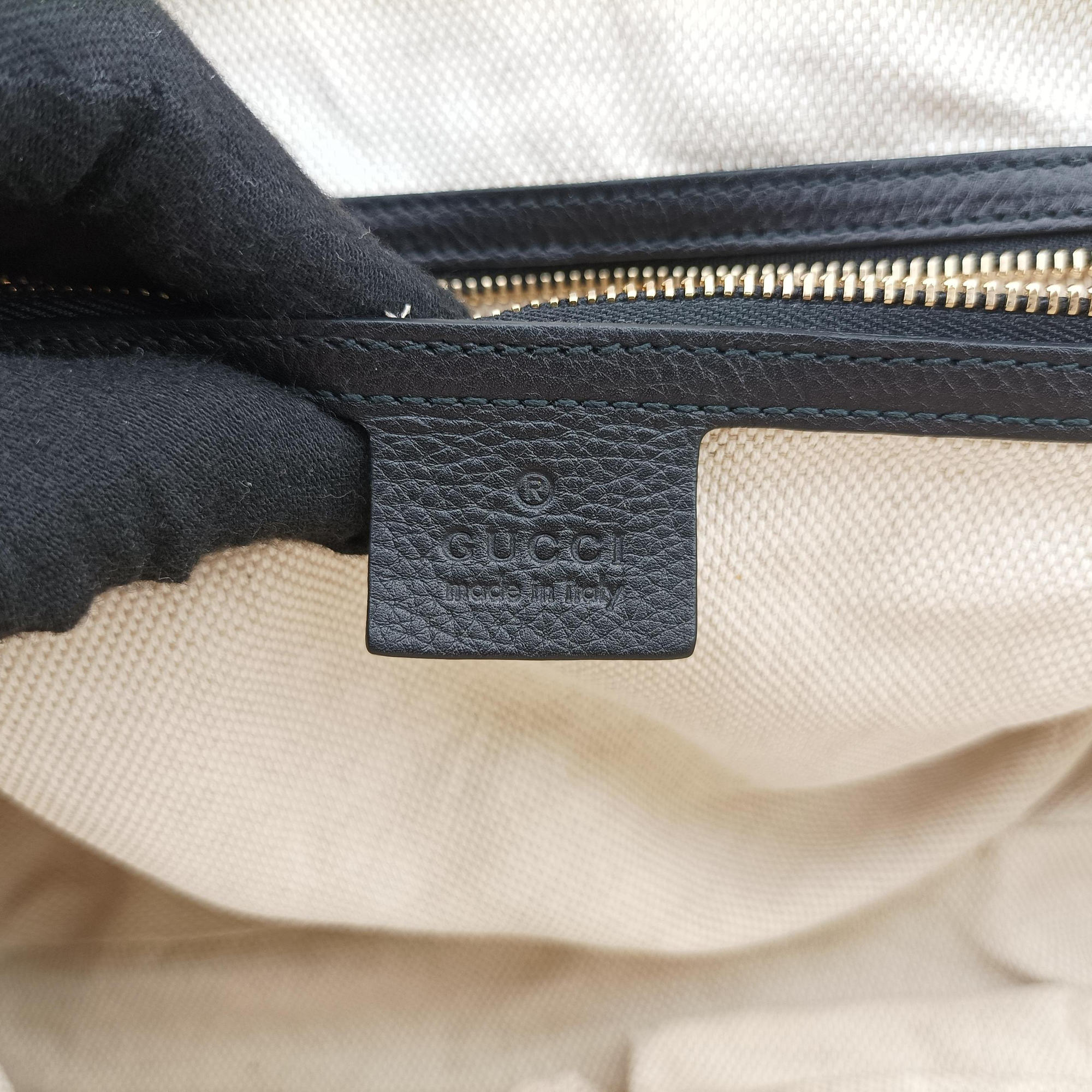 Pre-owned Gucci Soho Black Leather 353126 shoulderbag | stylenewstar