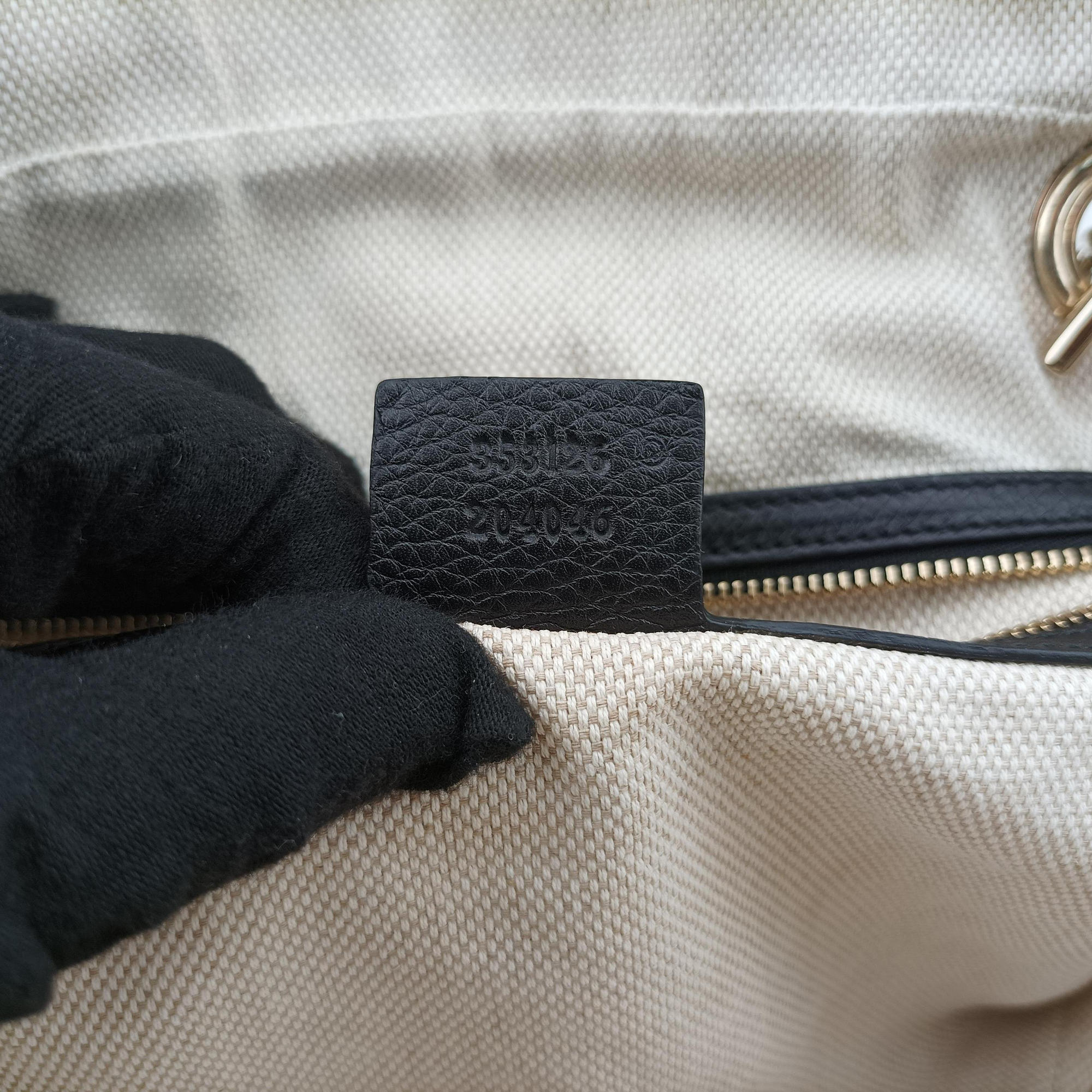 Pre-owned Gucci Soho Black Leather 353126 shoulderbag | stylenewstar
