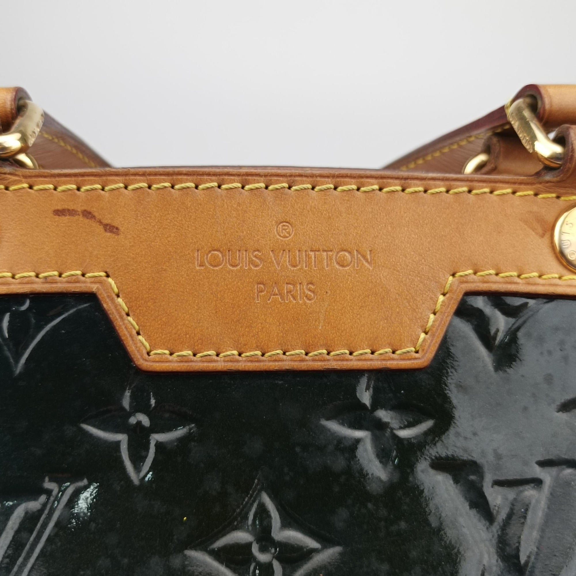 Pre-owned Louis Vuitton Brea MM granblue Vernis M90054 shoulderbag | stylenewstar