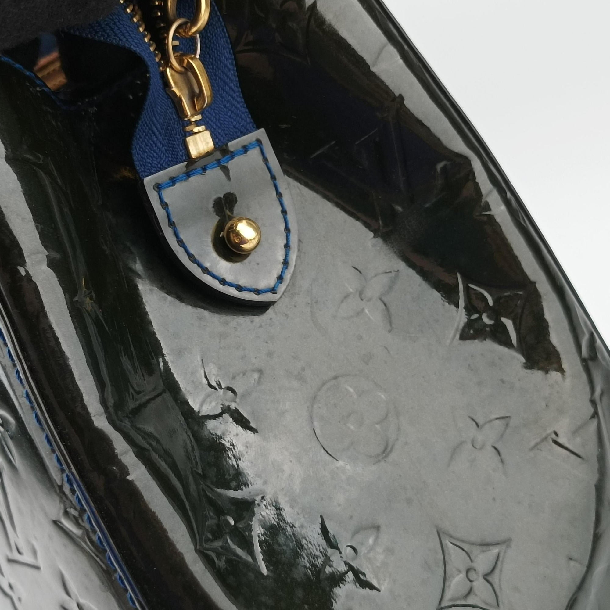 Pre-owned Louis Vuitton Brea MM granblue Vernis M90054 shoulderbag | stylenewstar