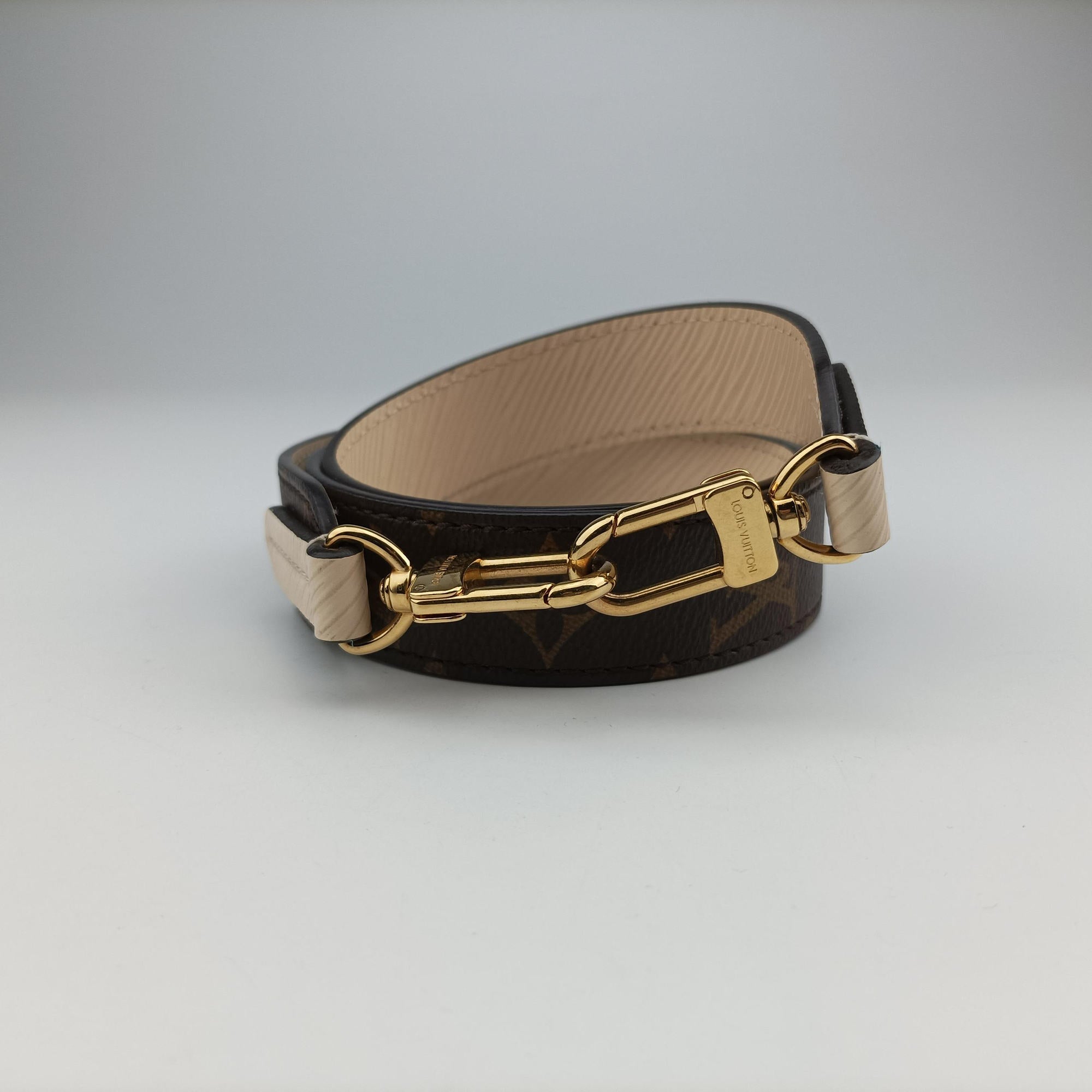Vintage Louis Vuitton Spring Street PM BLACK×white×Blue Vernis×Monogram×Epi M90375 shoulderbag | stylenewstar