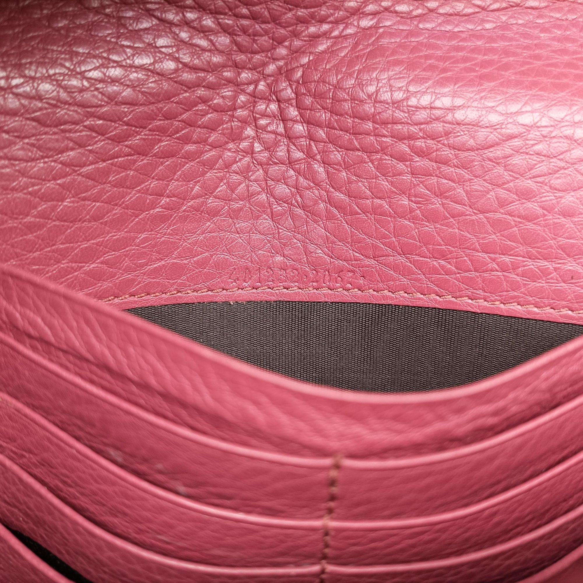 Vintage Gucci GG Marmont Purple Leather 401232 shoulderbag | stylenewstar