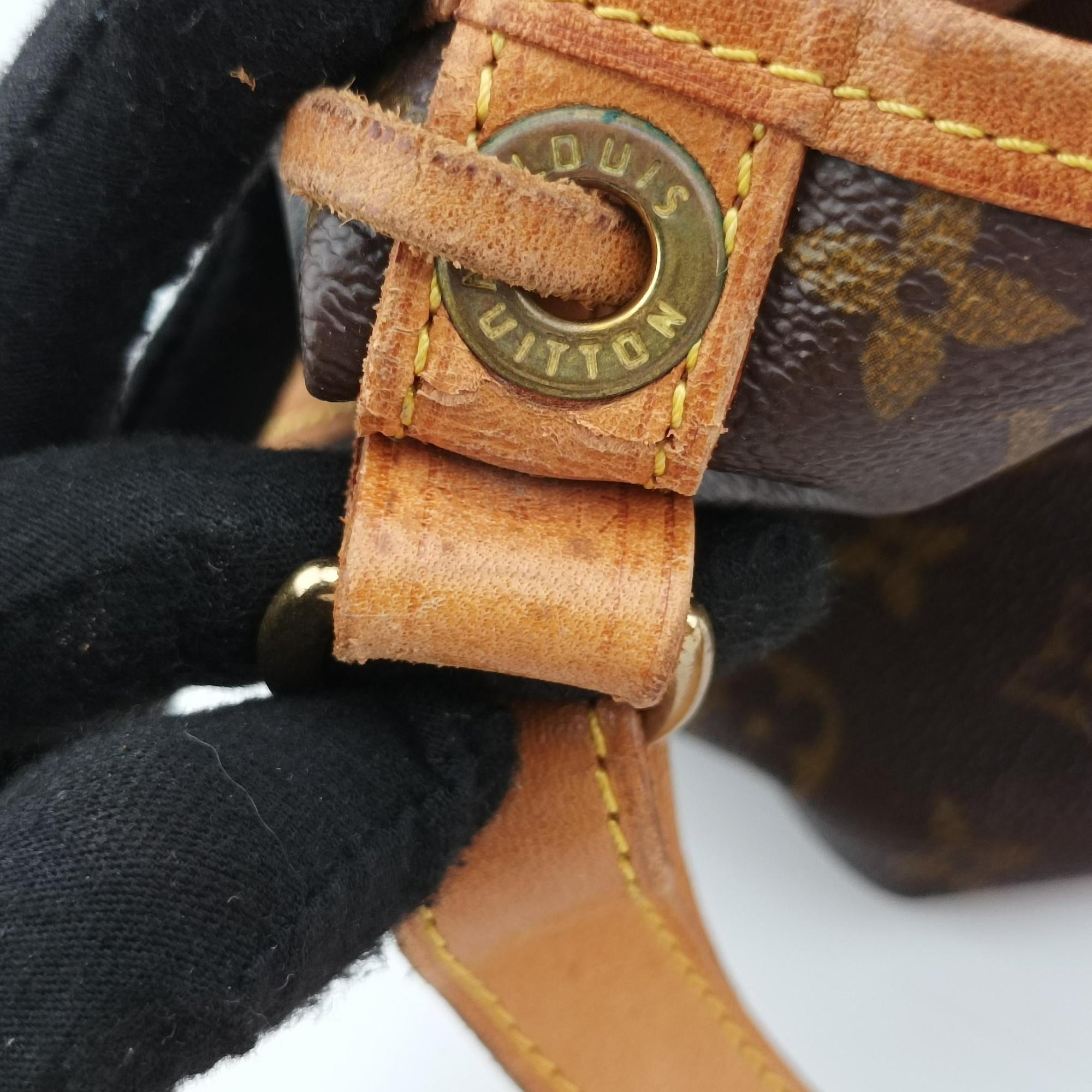 Pre-owned Louis Vuitton Petit Noe Brown Monogram Canvas M42224 shoulderbag | stylenewstar