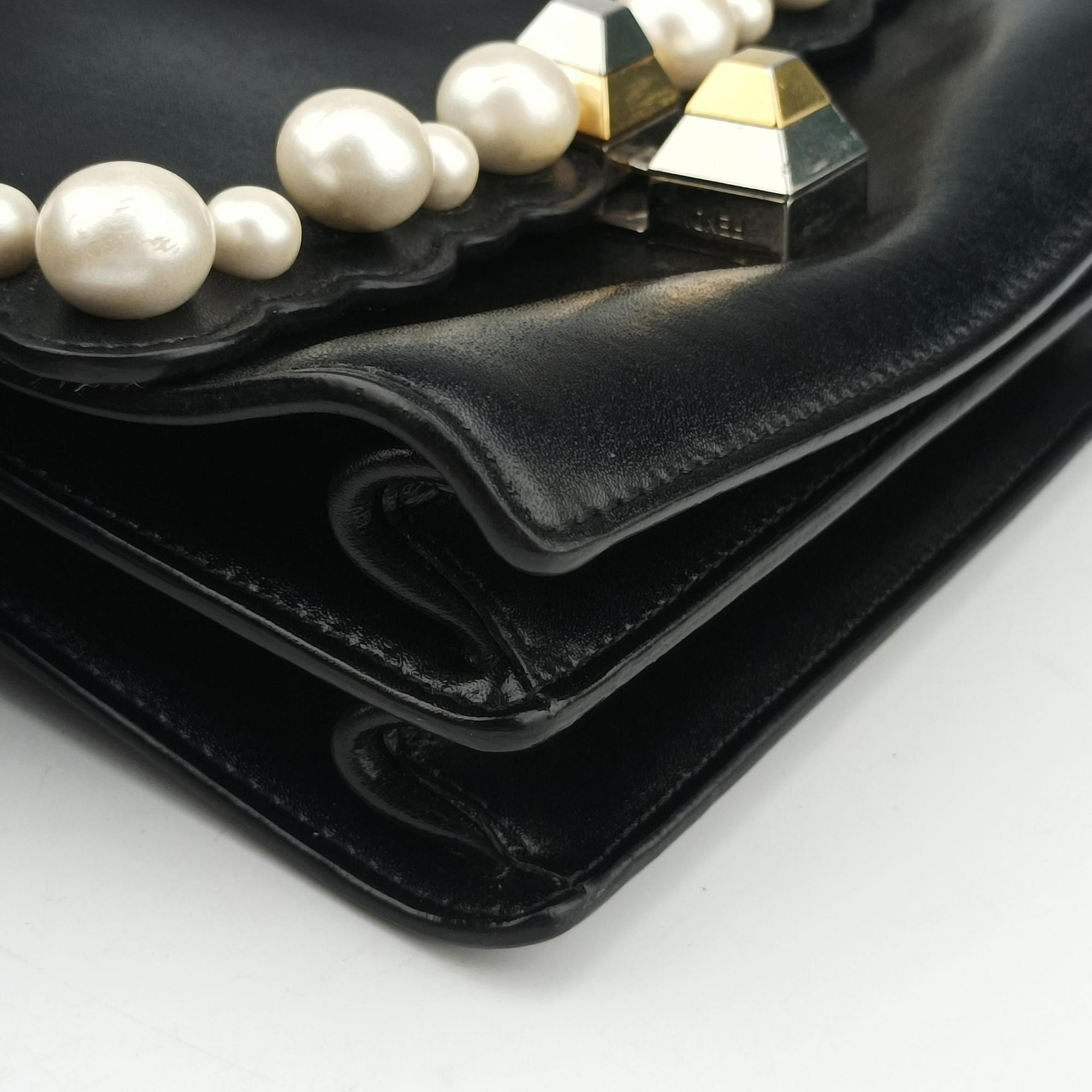 Vintage Fendi Studded Kan I Black Leather 8M0381 shoulderbag | stylenewstar