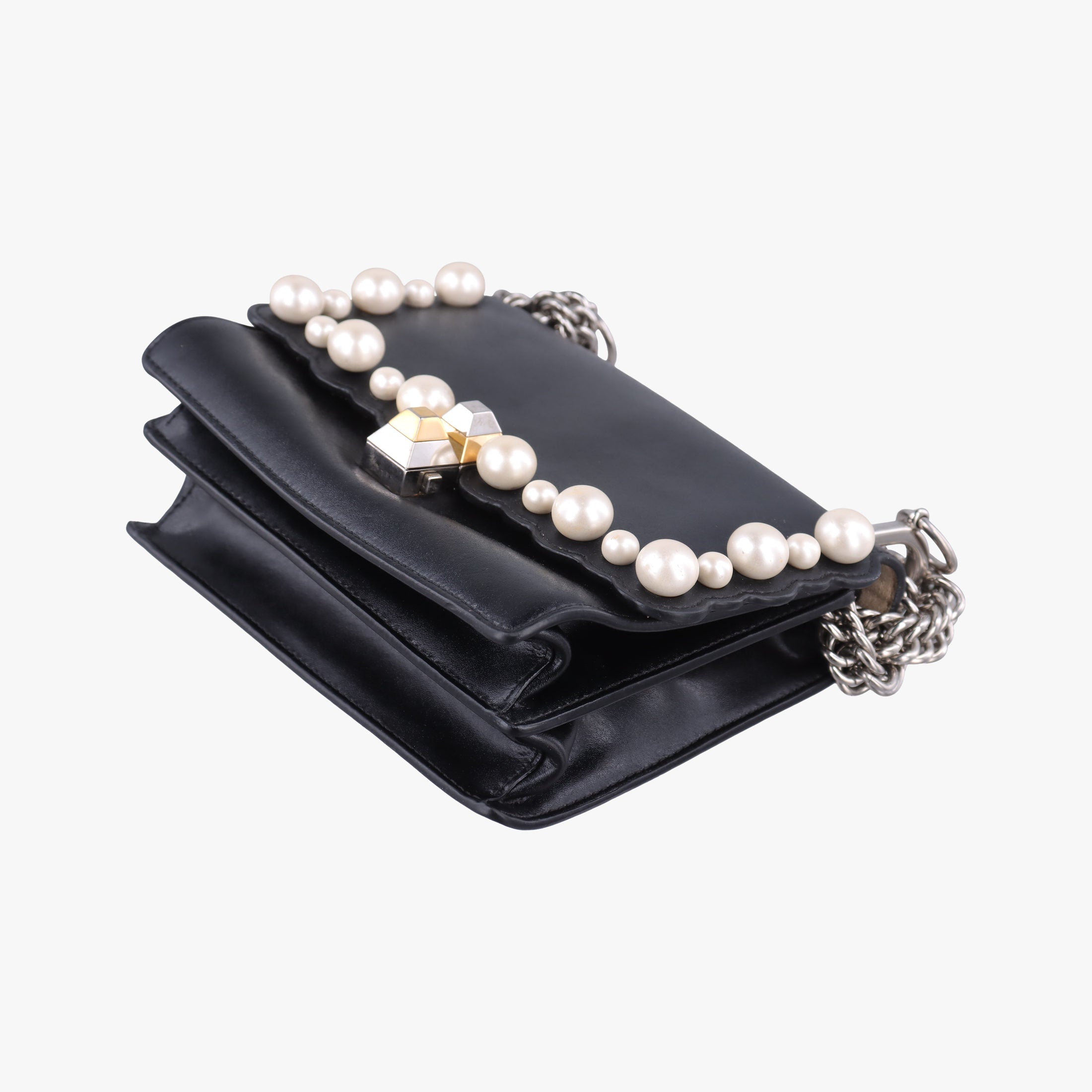 Vintage Fendi Studded Kan I Black Leather 8M0381 shoulderbag | stylenewstar