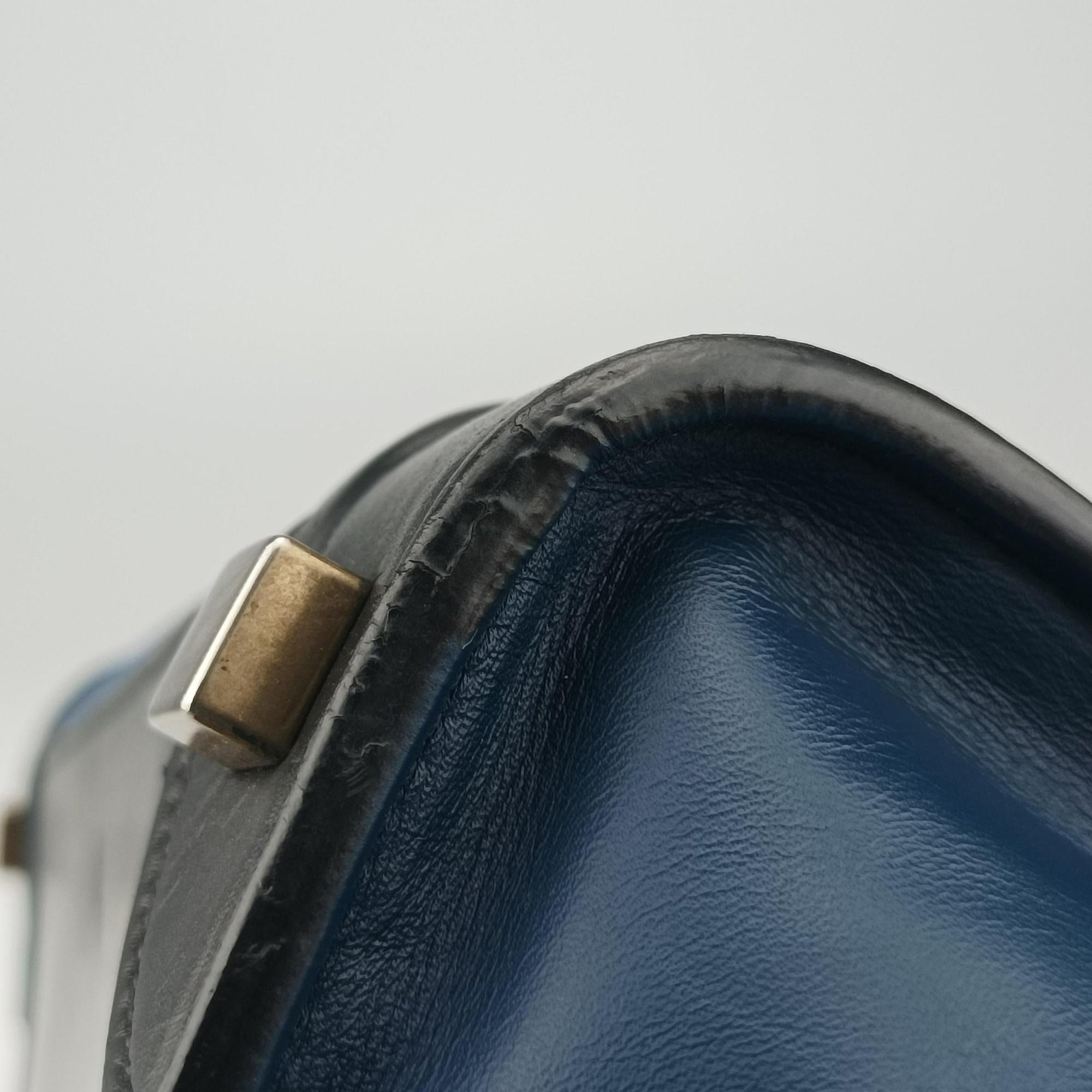 Pre-owned Celine Luggage Micro shopper Blue×black Leather  handbag | stylenewstar