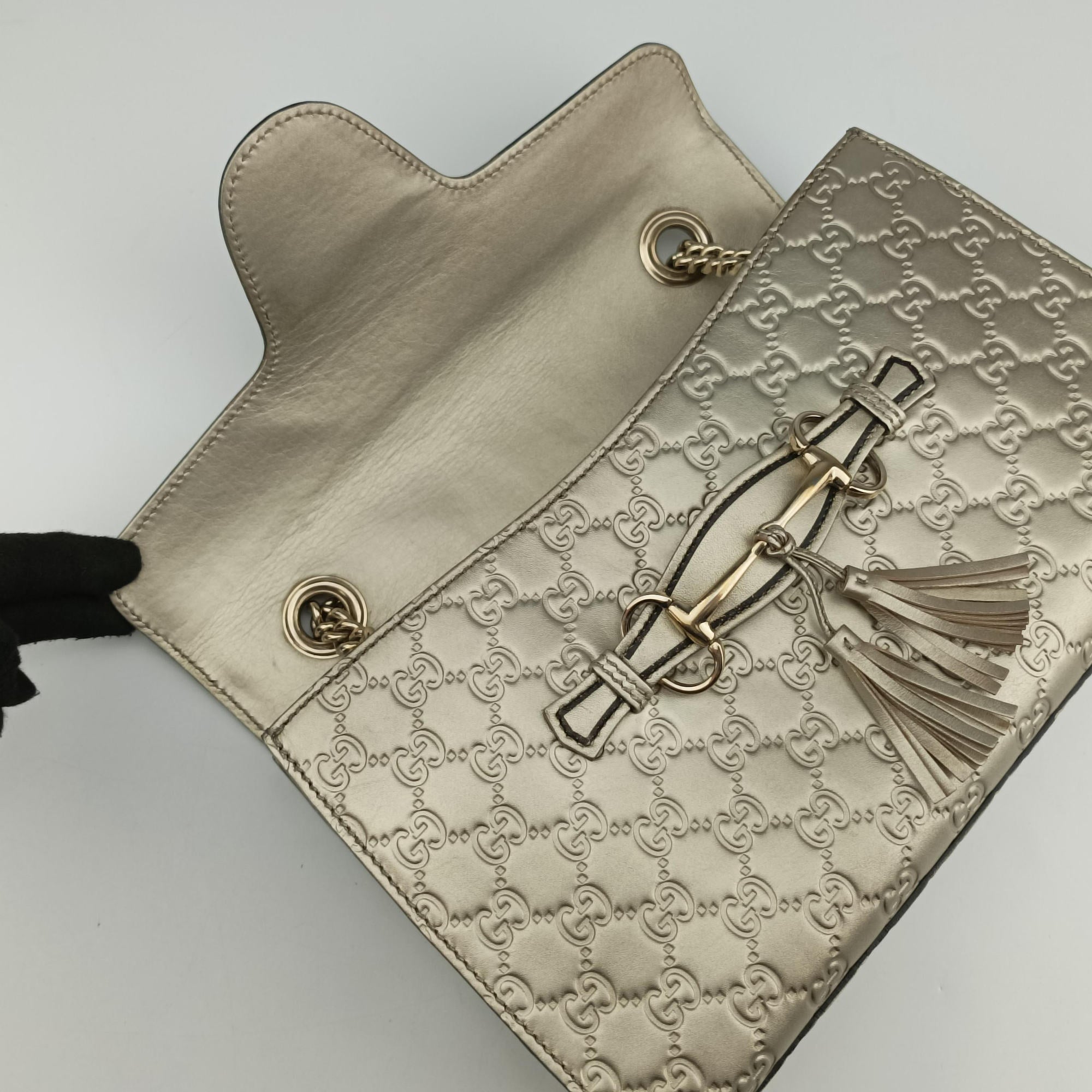 Pre-owned Gucci Emily Light Gold Leather 295402 shoulderbag | stylenewstar