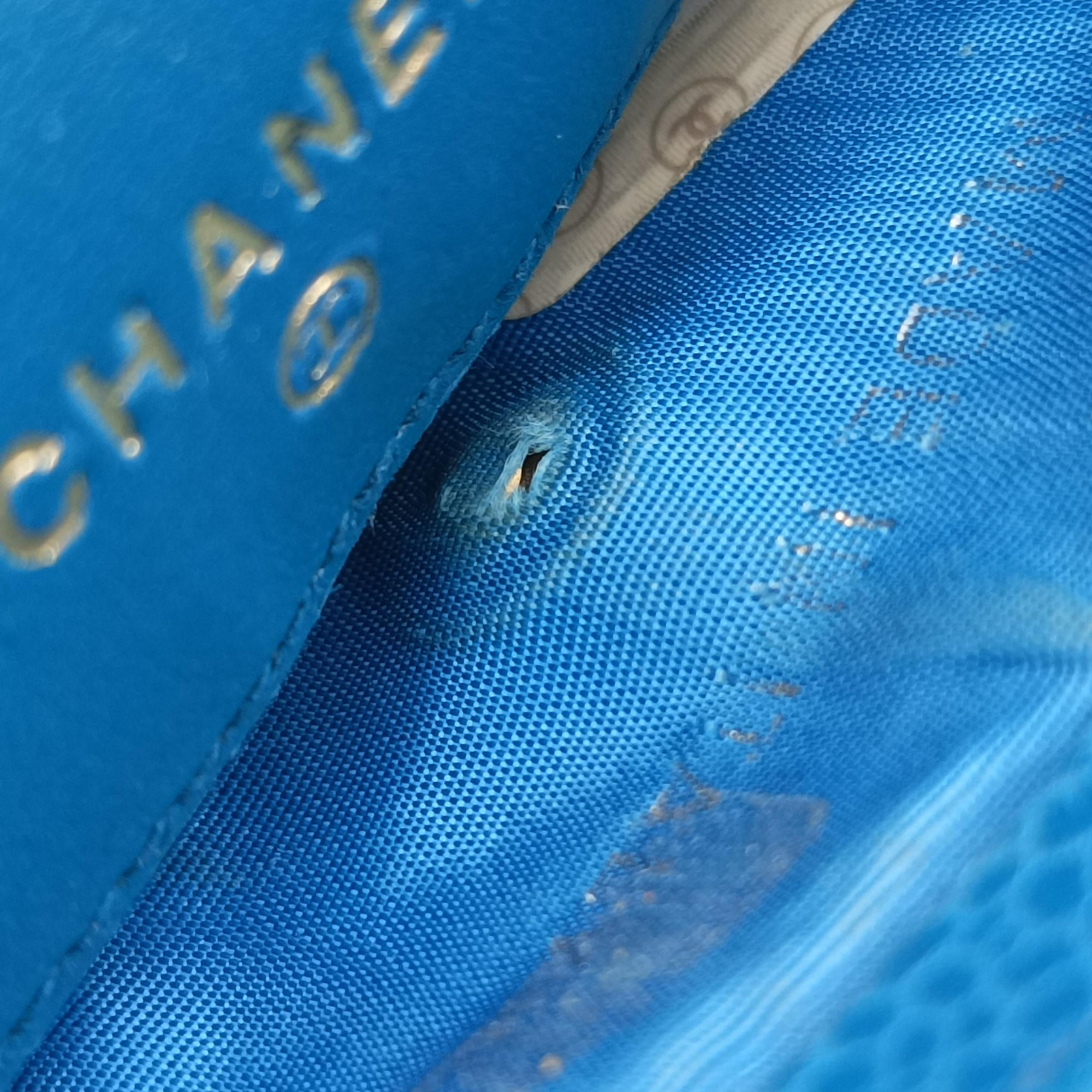 Pre-owned Chanel Timeless Blue Caviar Skin A05278 shoulderbag | stylenewstar