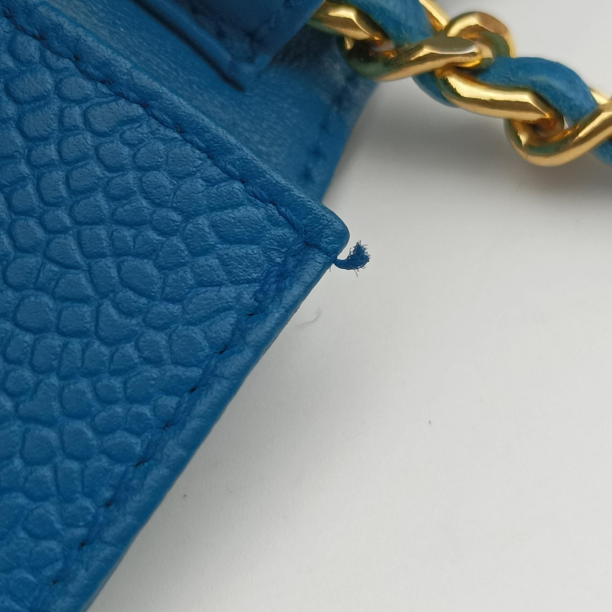 Pre-owned Chanel Timeless Blue Caviar Skin A05278 shoulderbag | stylenewstar