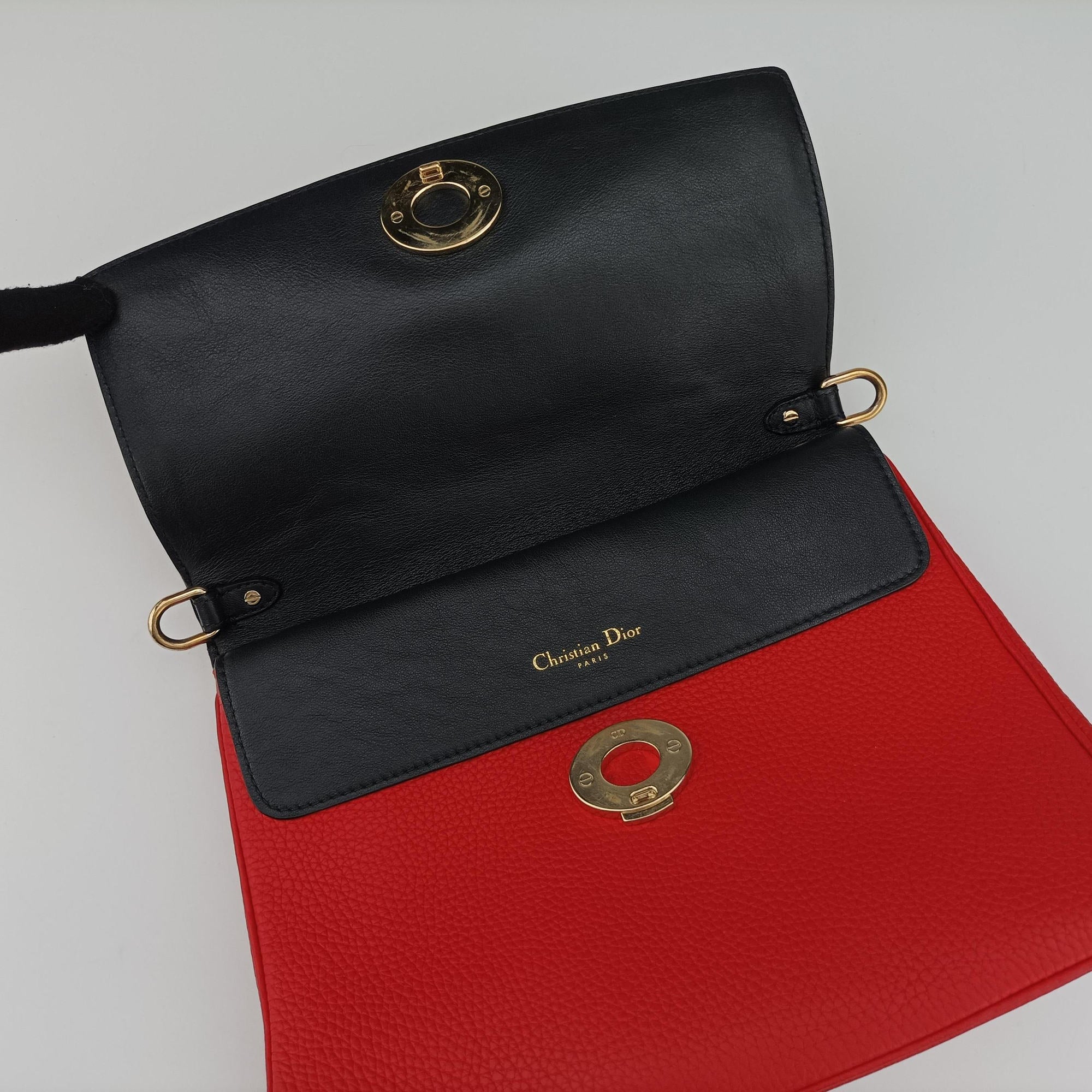 Pre-owned Christian Dior Be Dior Red Leather  shoulderbag | stylenewstar