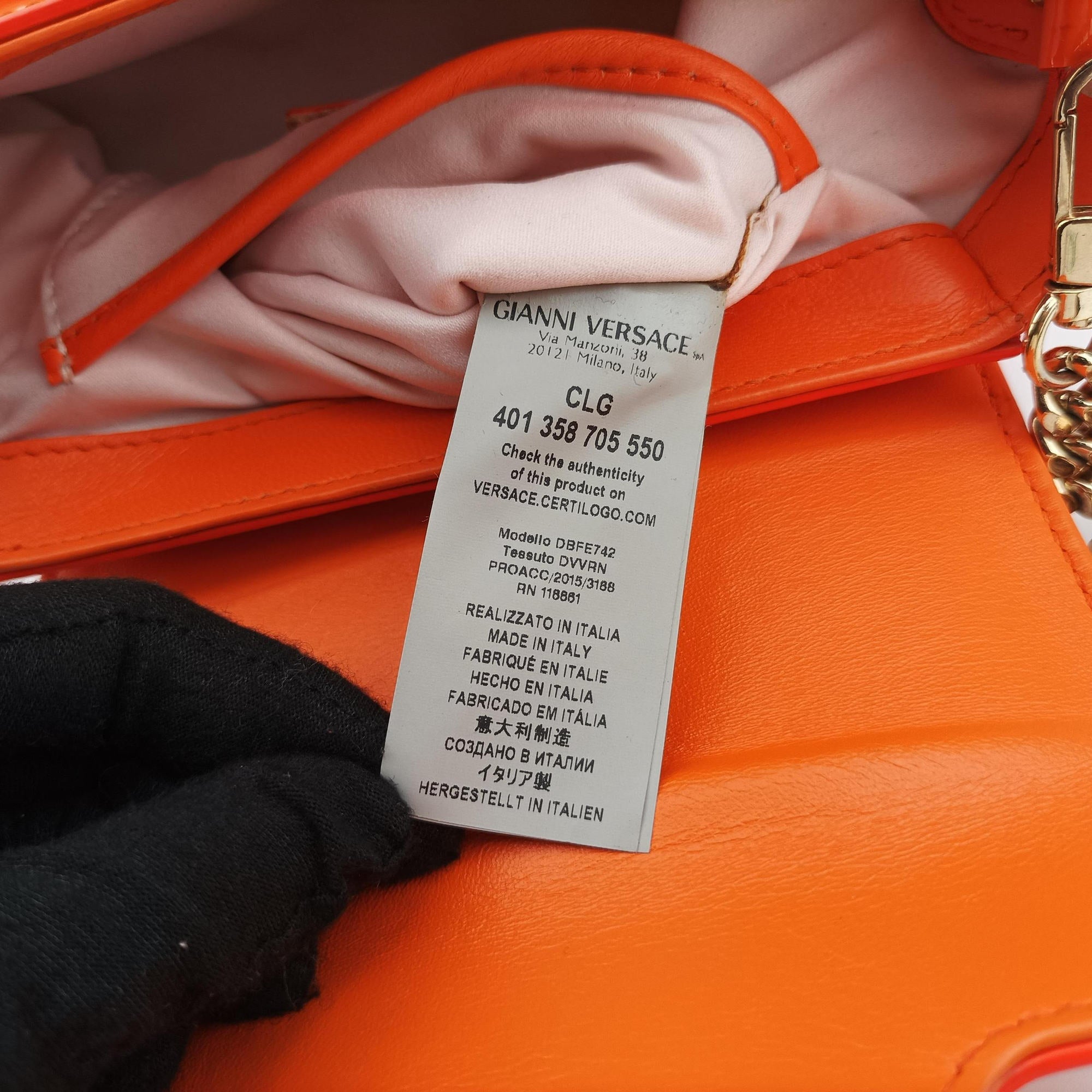 Pre-owned VERSACE La Medusa Orange patent  shoulderbag | stylenewstar