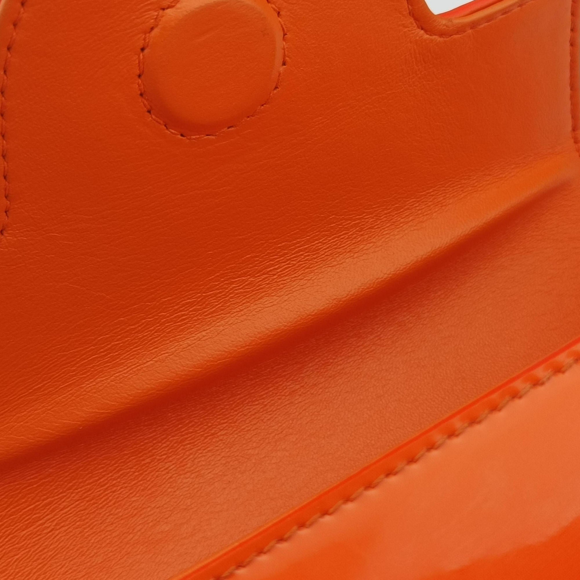 Pre-owned VERSACE La Medusa Orange patent  shoulderbag | stylenewstar