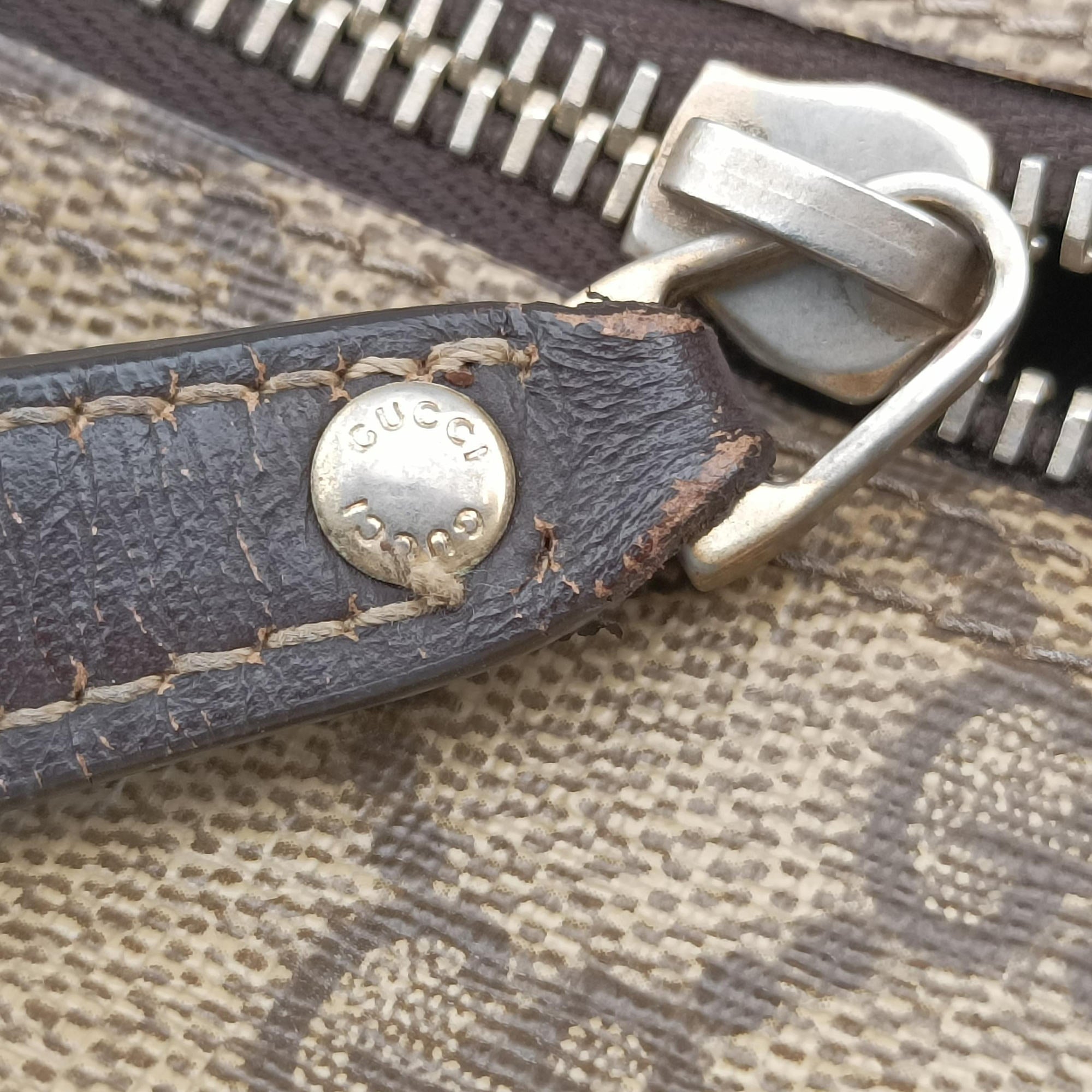 Secondhand Gucci GG Supreme  Messenger Beige×Brown PVC coated canvas×leather 201448 shoulderbag | stylenewstar