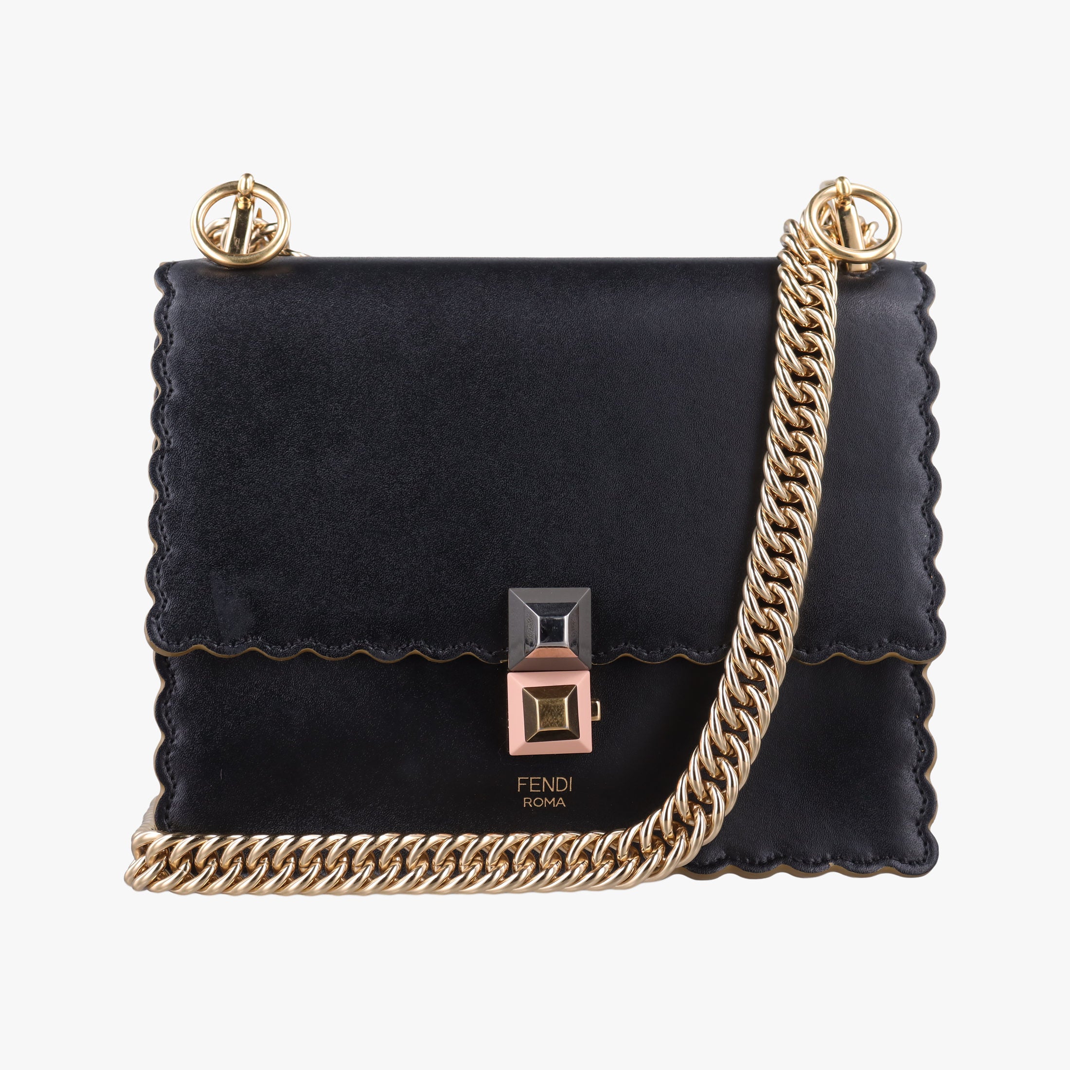 Pre-owned Fendi Kan I Black Leather 8M0381 shoulderbag | stylenewstar