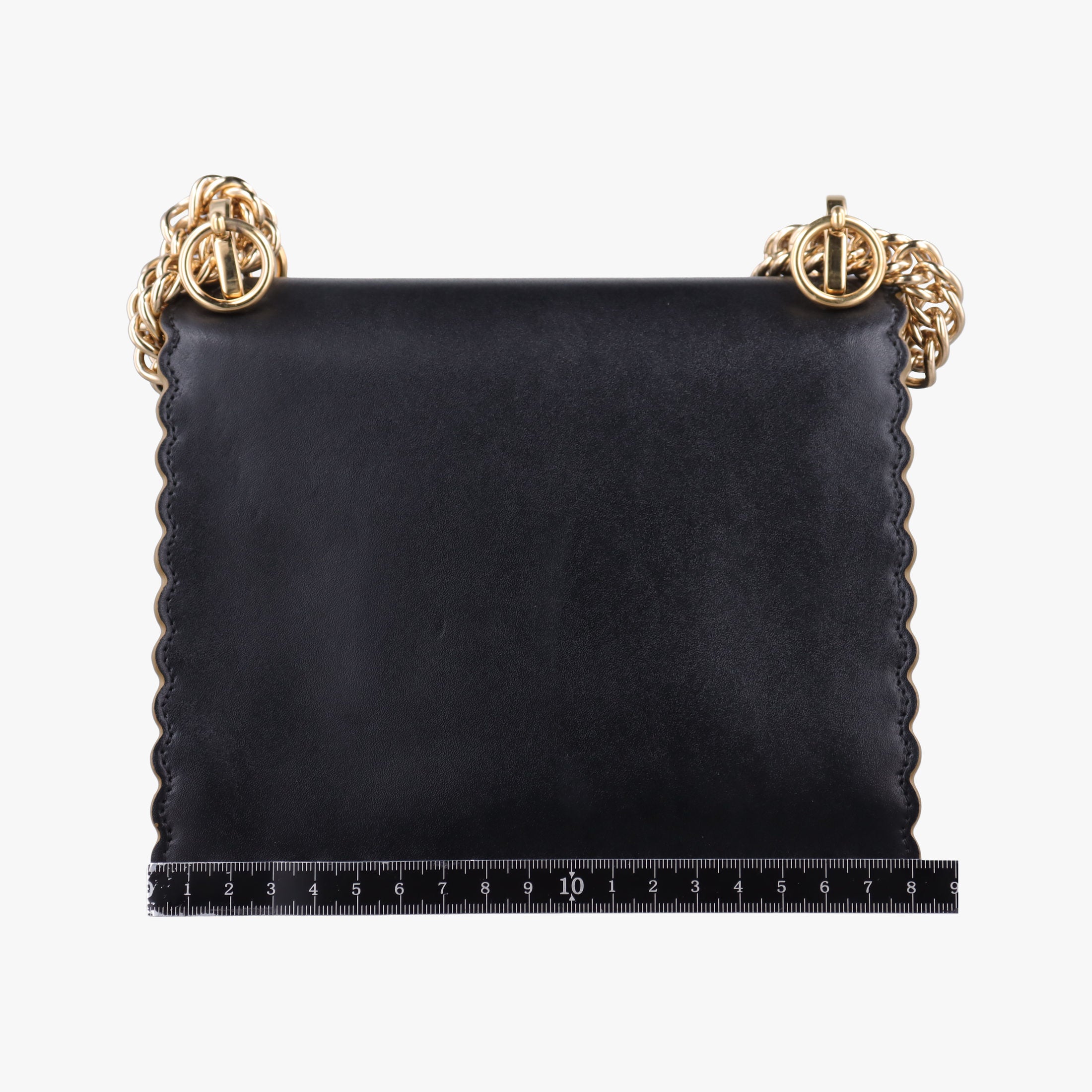 Pre-owned Fendi Kan I Black Leather 8M0381 shoulderbag | stylenewstar