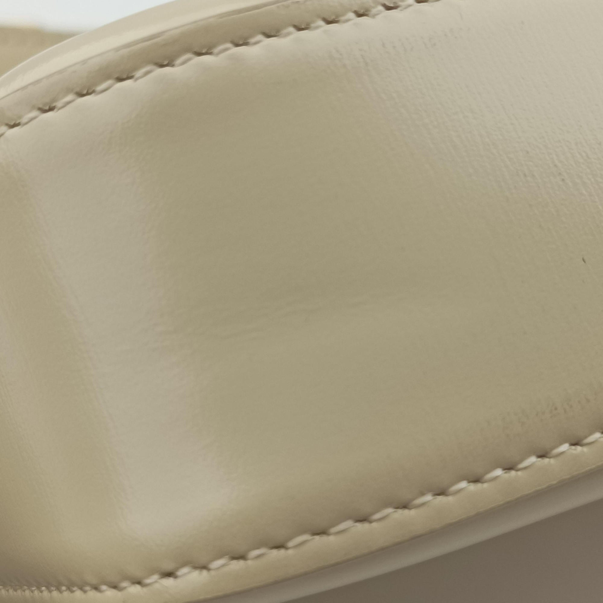 Pre-owned Celine Claude Triomphe Beige Leather  shoulderbag | stylenewstar