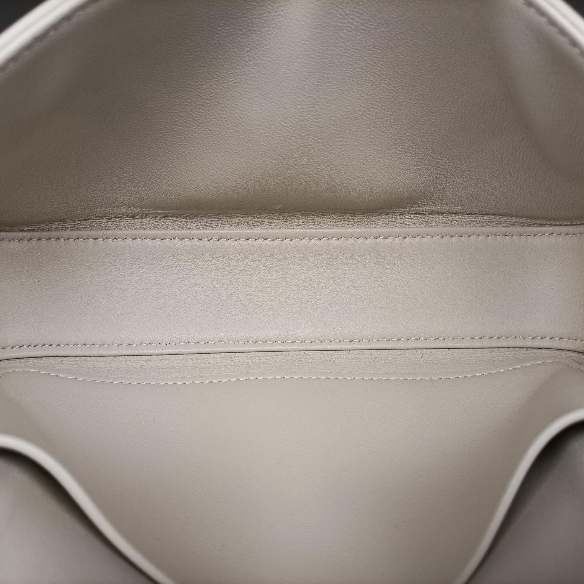 Pre-owned Celine Claude Triomphe Beige Leather  shoulderbag | stylenewstar