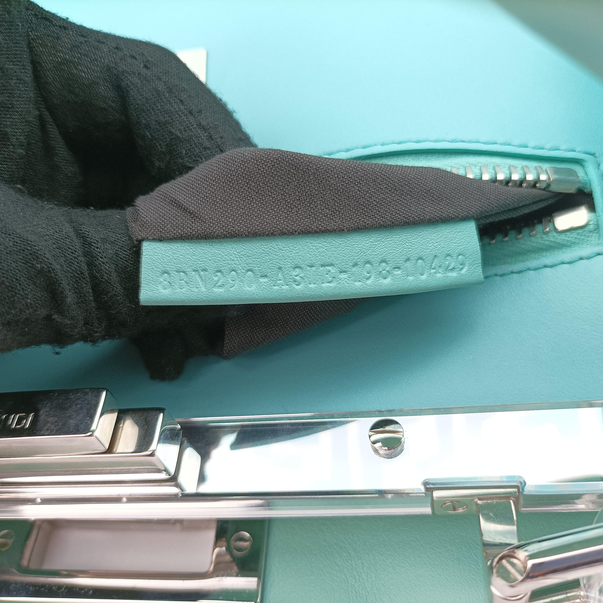 Pre-owned Fendi PEEKABOO Green Clear PVC× Leather 8BN290 shoulderbag | stylenewstar
