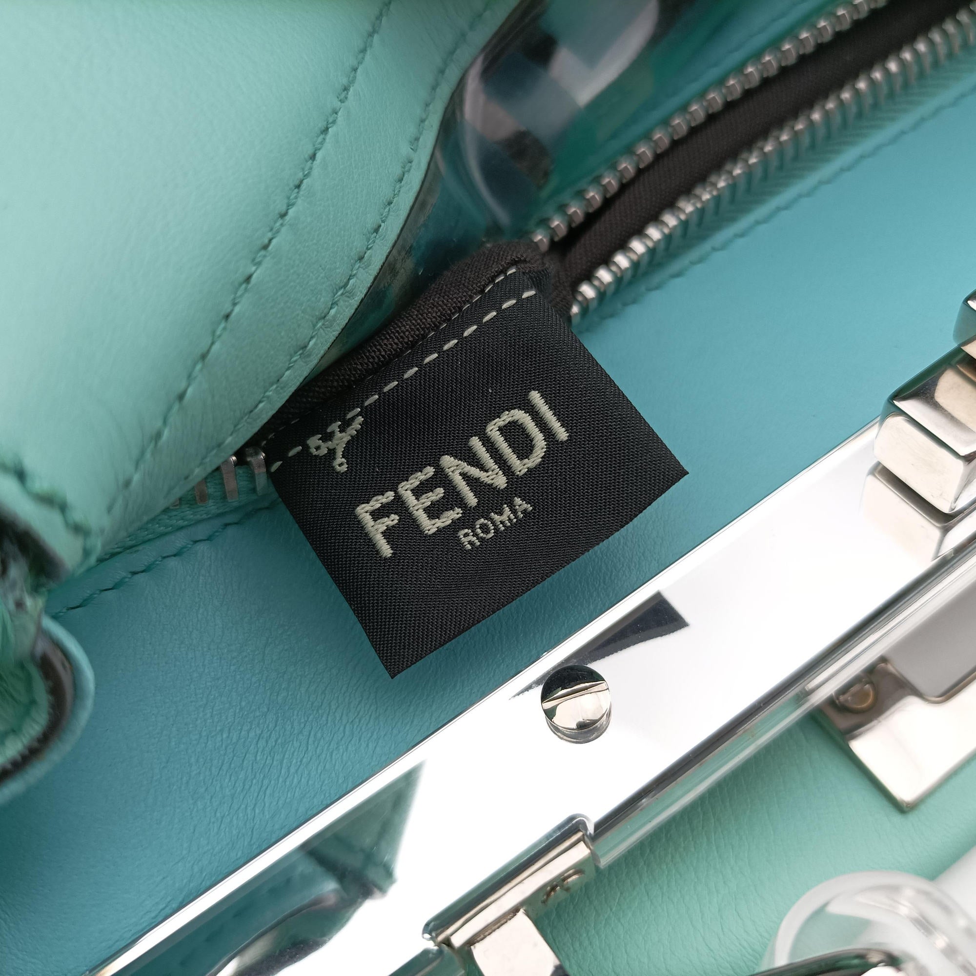 Pre-owned Fendi PEEKABOO Green Clear PVC× Leather 8BN290 shoulderbag | stylenewstar