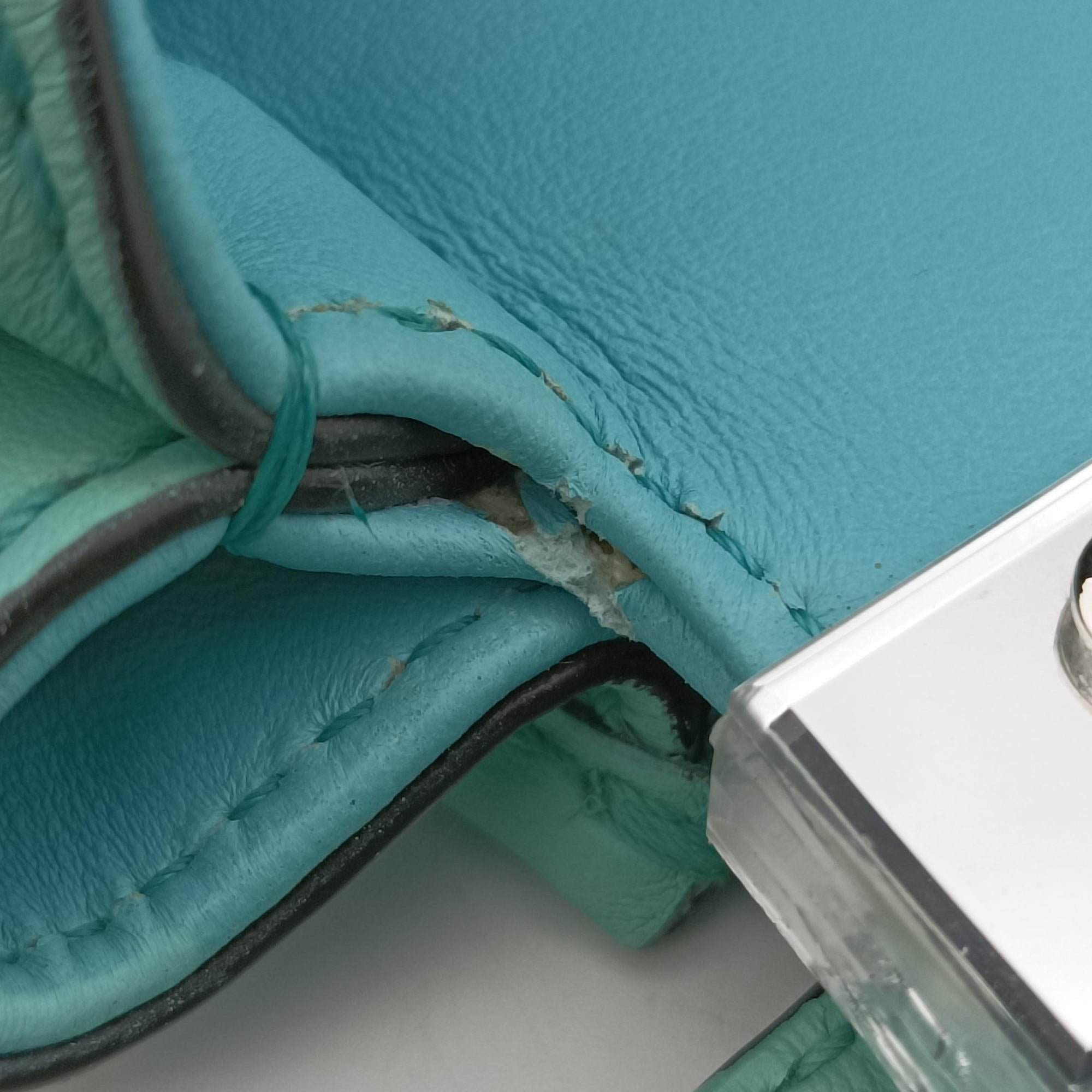 Pre-owned Fendi PEEKABOO Green Clear PVC× Leather 8BN290 shoulderbag | stylenewstar