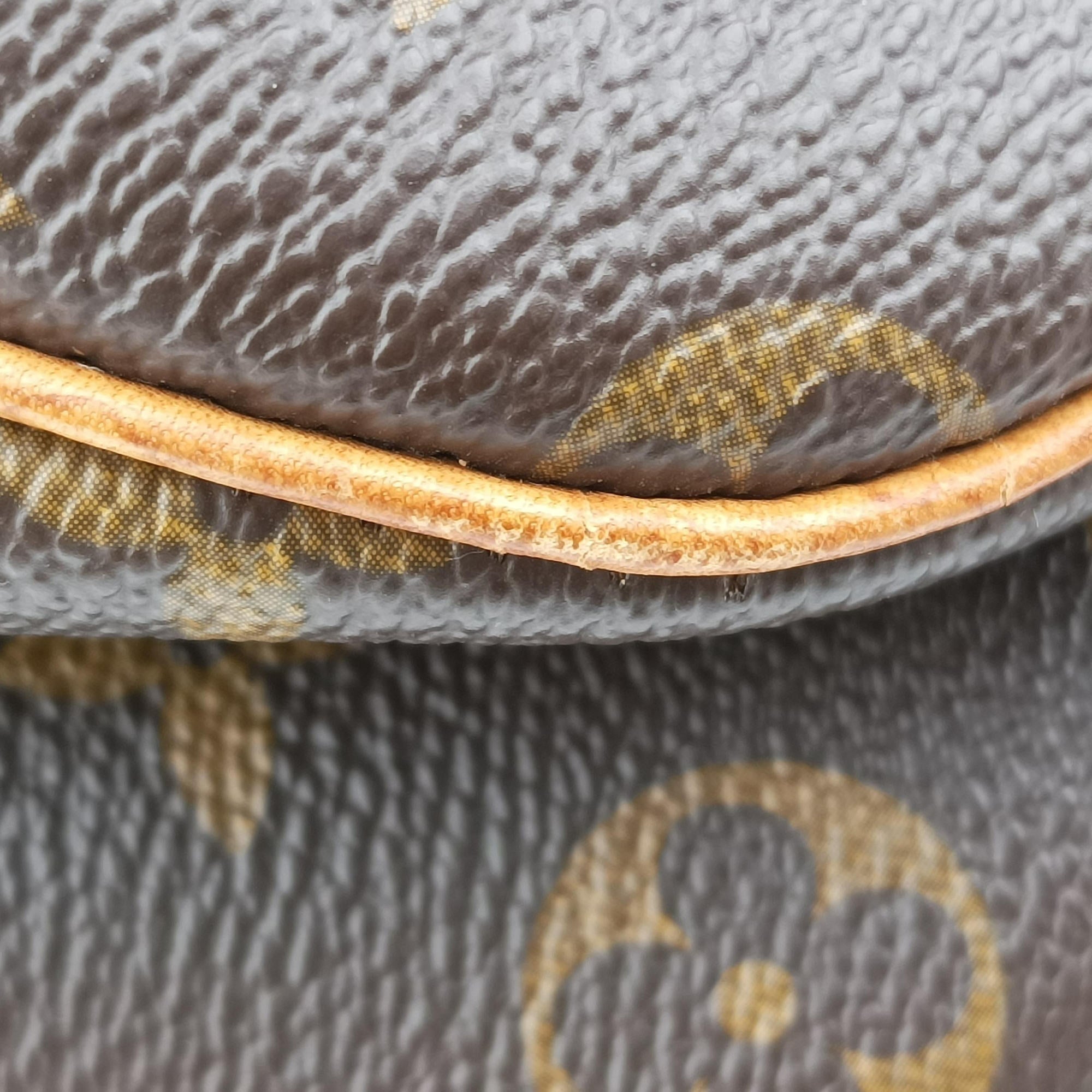 Vintage Louis Vuitton DEAUVILLE brown Monogram Canvas M47270 handbag | stylenewstar