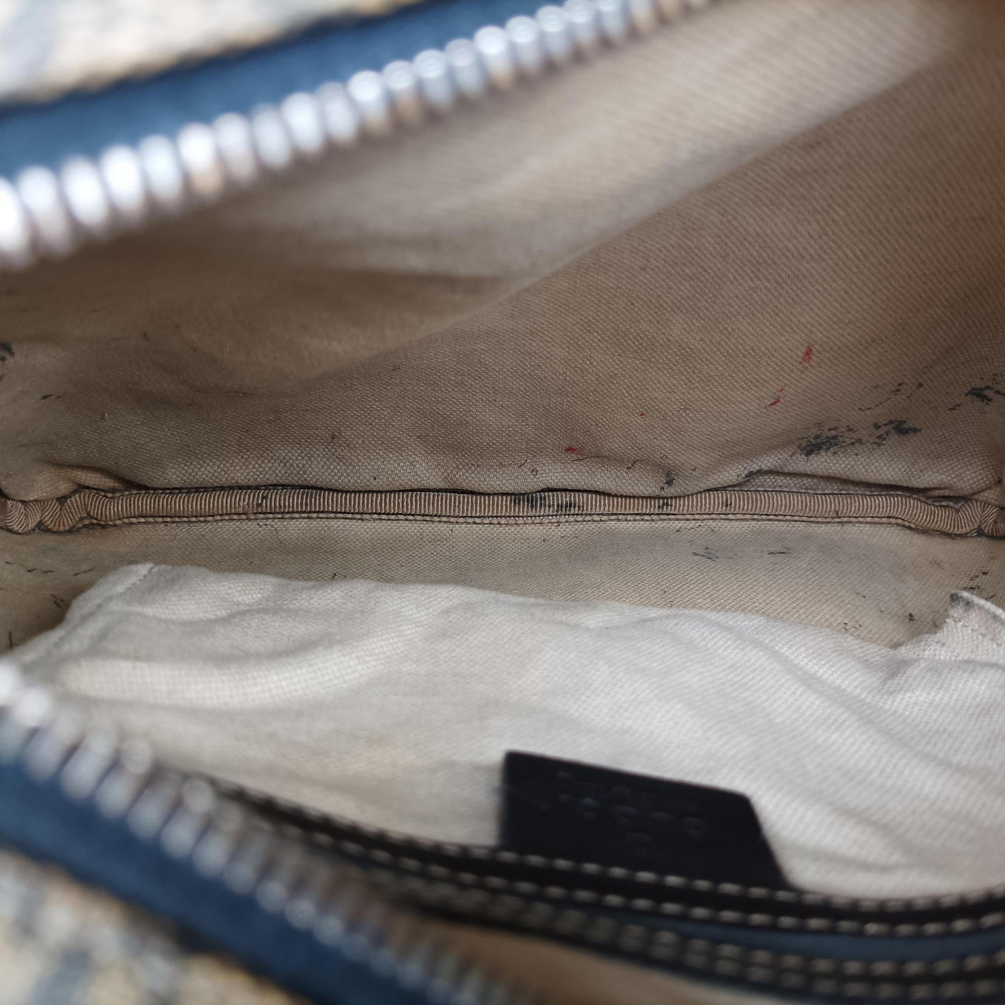 Pre-owned Gucci GG Supreme Messenger Brown×Navy PVC coated canvas 295257 shoulderbag | stylenewstar
