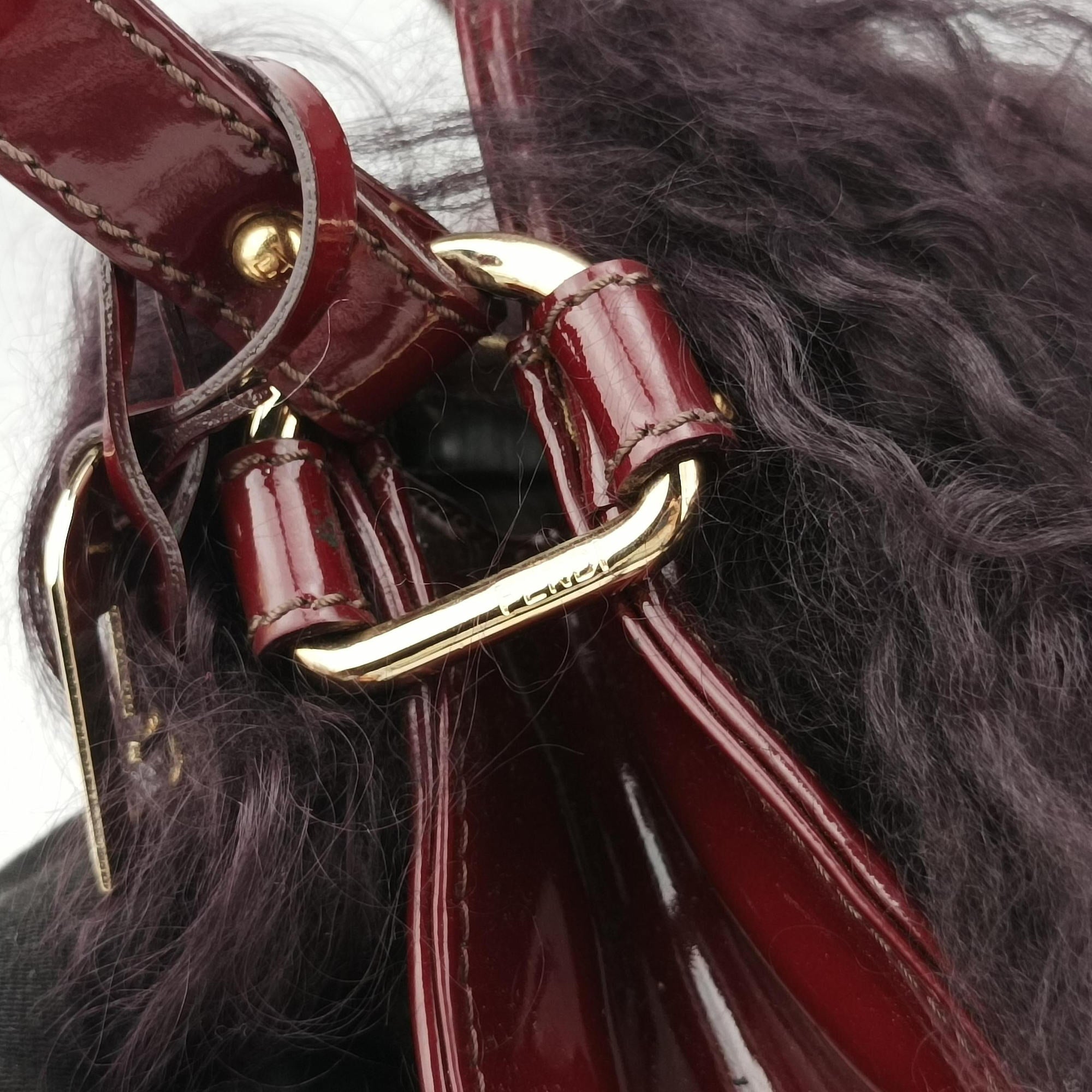 Vintage Fendi Fur bag Burgundy fur 8BR408 shoulderbag | stylenewstar