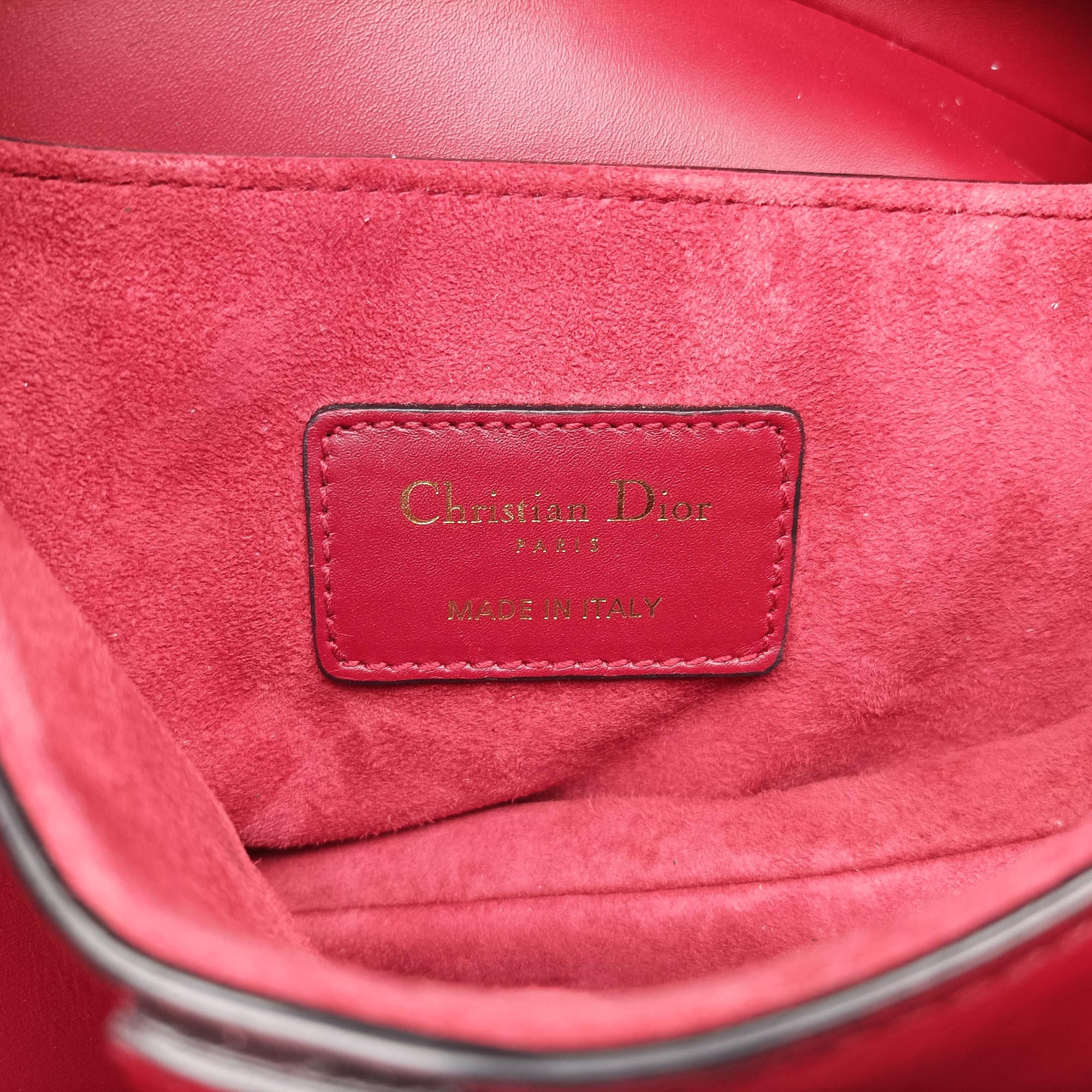 Pre-owned Christian Dior Saddle Red Leather  handbag | stylenewstar