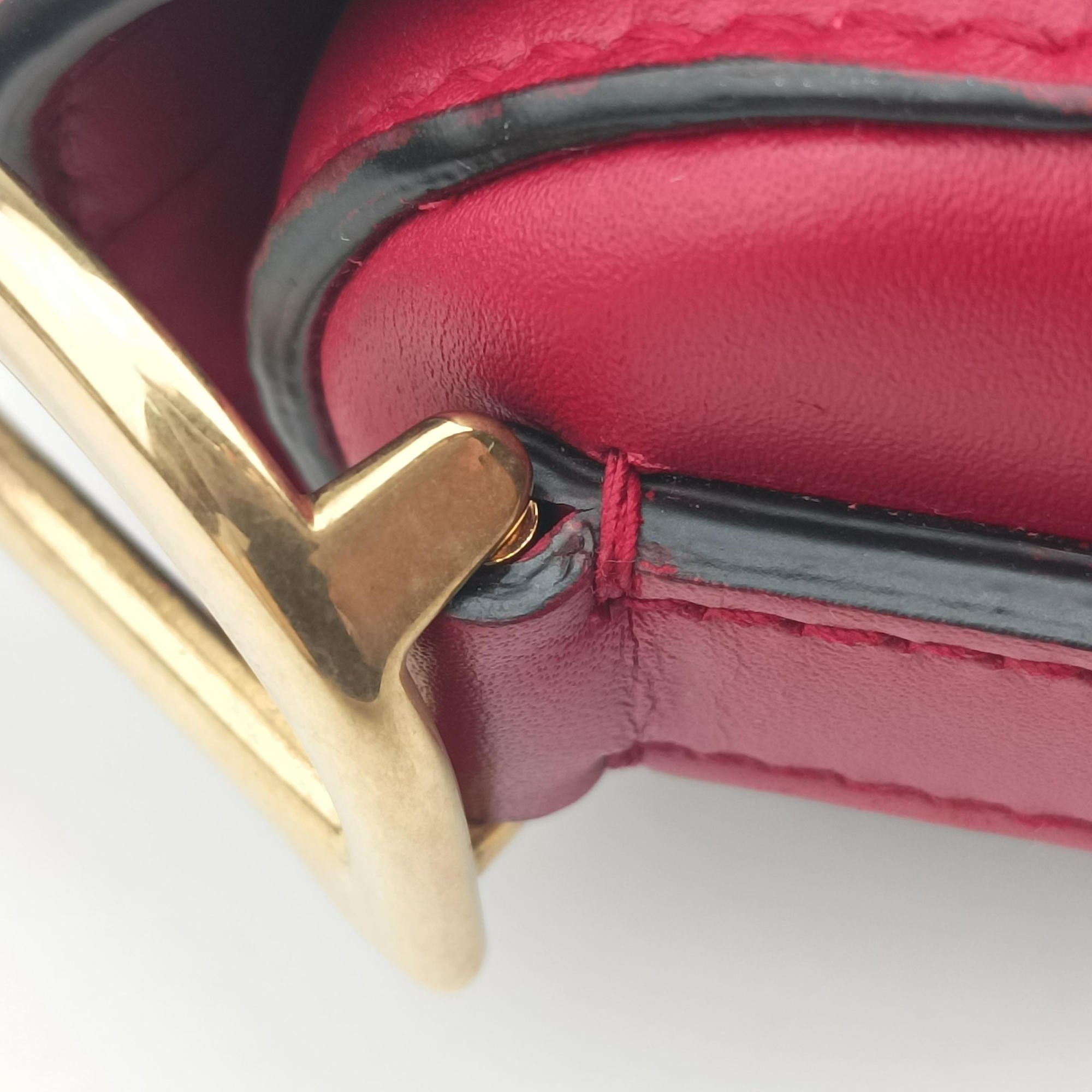 Pre-owned Christian Dior Saddle Red Leather  handbag | stylenewstar