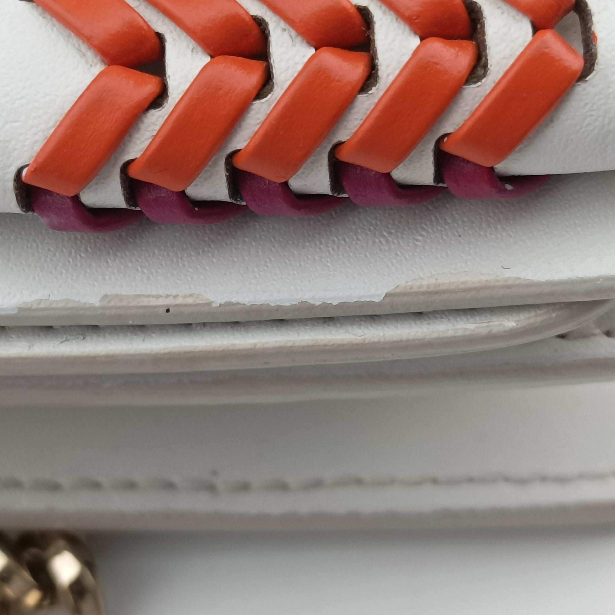 Pre-owned Ferragamo Viva White×multicolor Leather  shoulderbag | stylenewstar