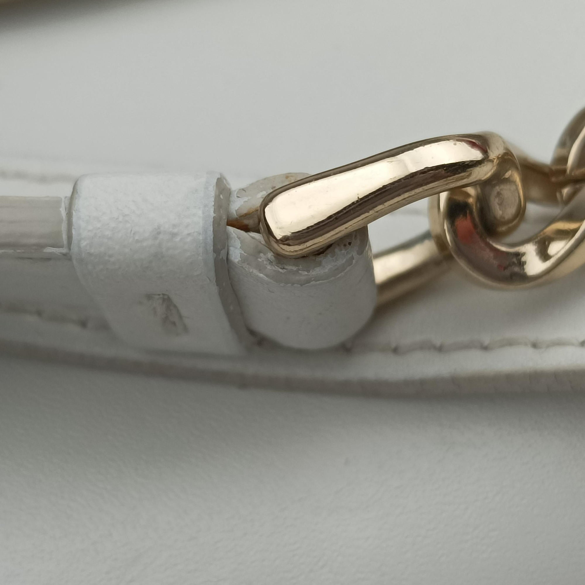 Pre-owned Ferragamo Viva White×multicolor Leather  shoulderbag | stylenewstar