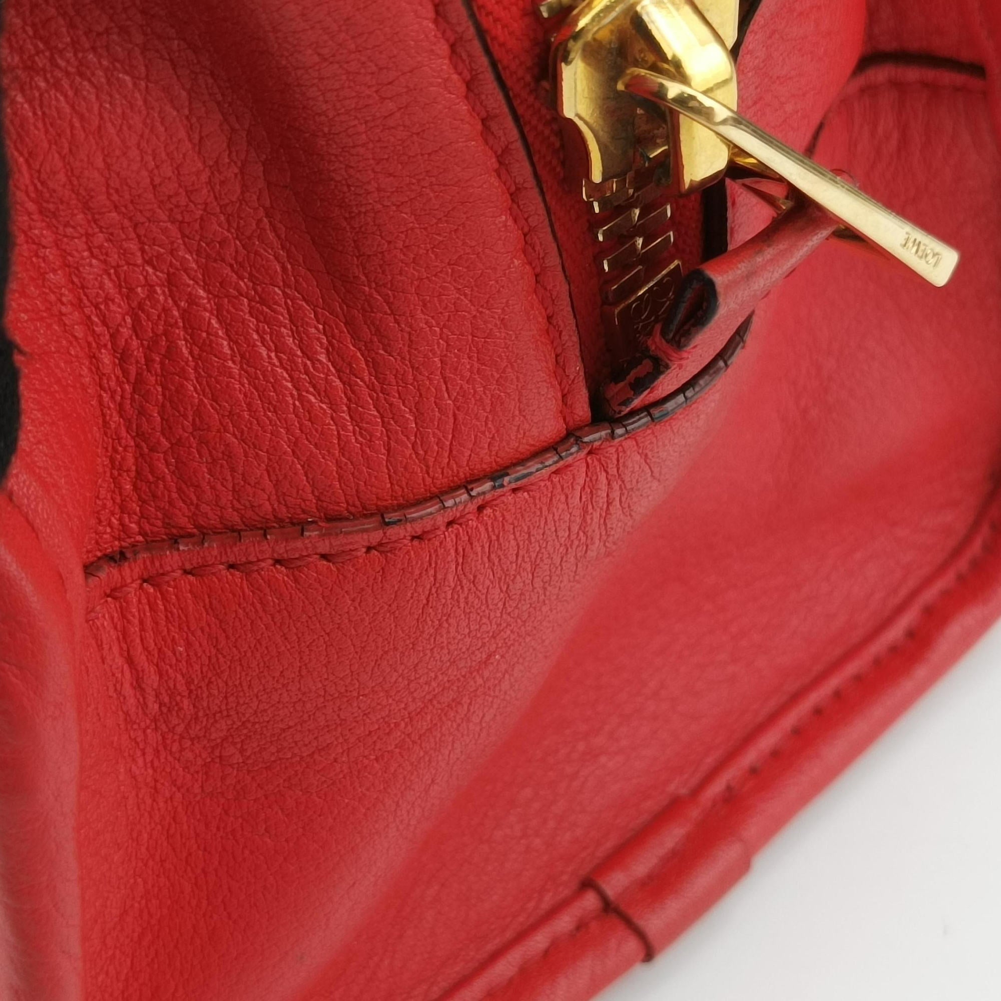 Pre-owned Loewe Amazona 28 Orange Leather  handbag | stylenewstar