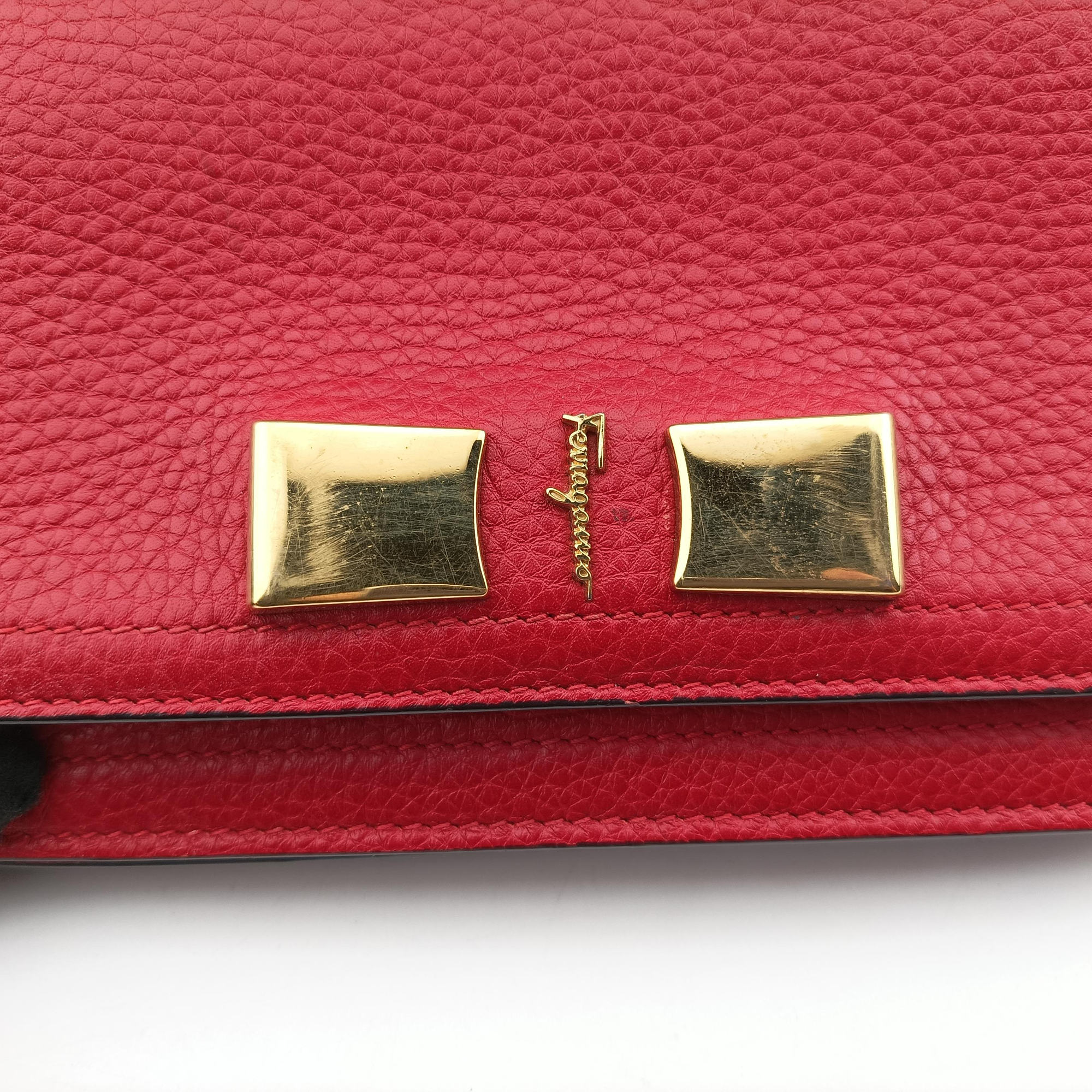 Vintage Ferragamo Vara Red Leather  shoulderbag | stylenewstar