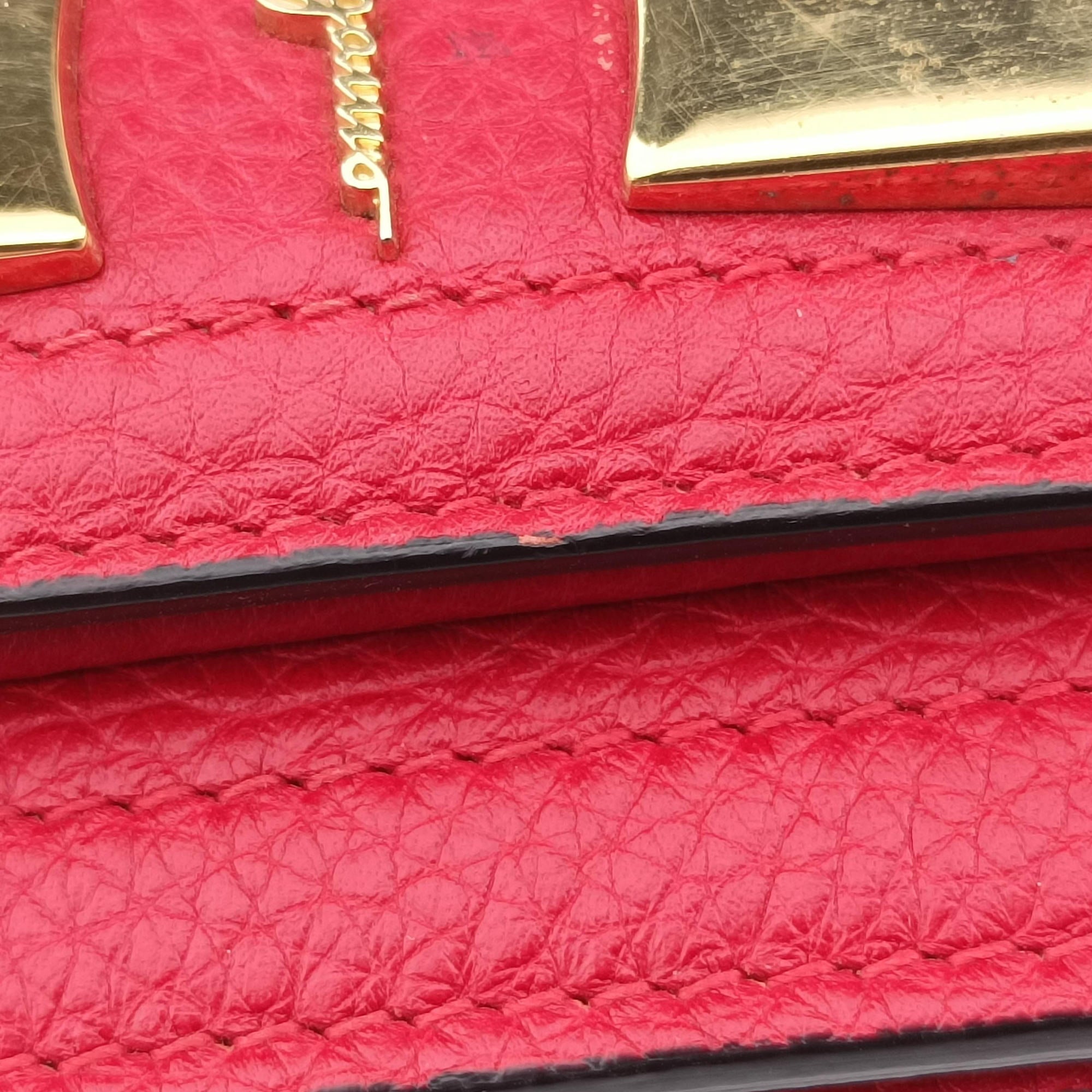 Vintage Ferragamo Vara Red Leather  shoulderbag | stylenewstar