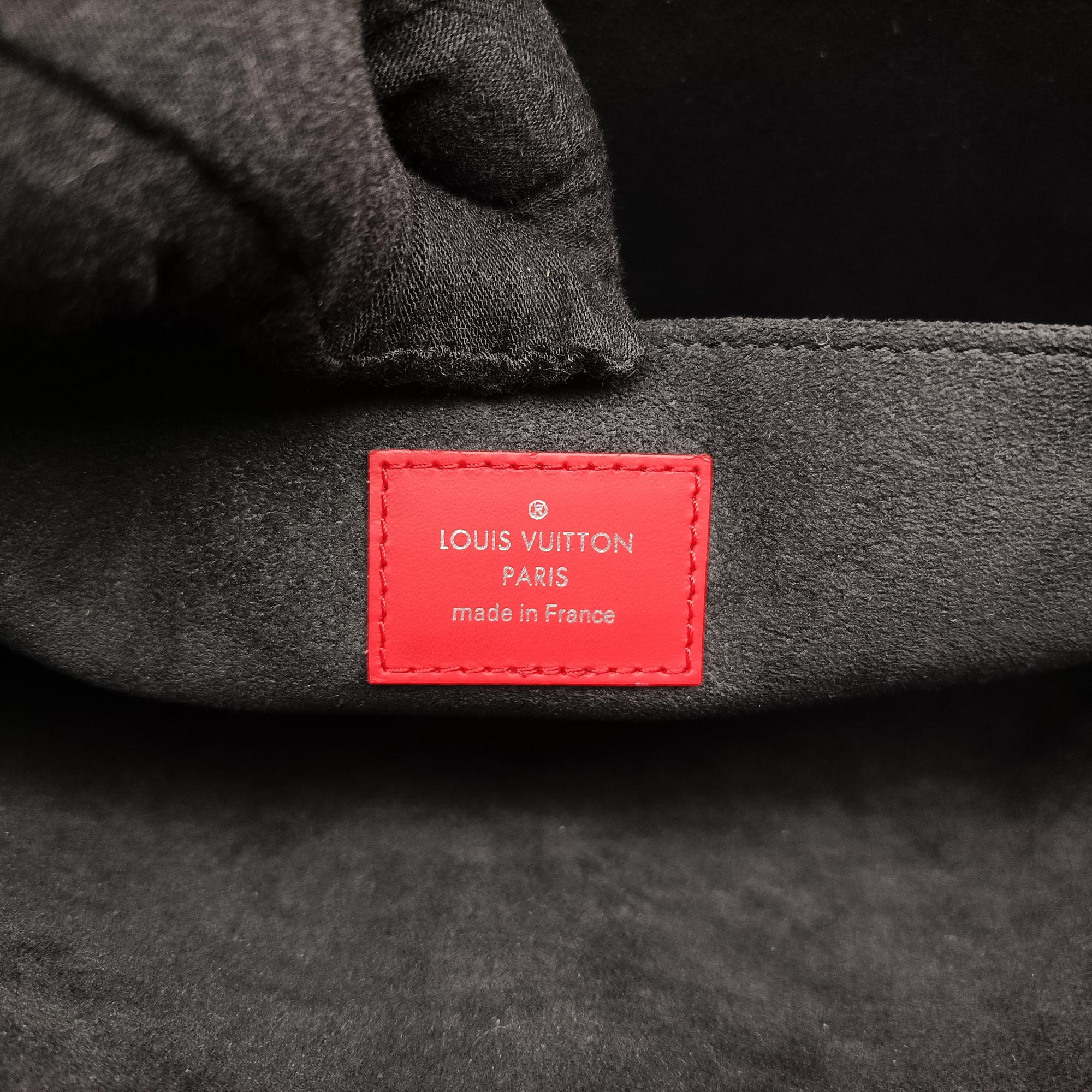 Pre-owned Louis Vuitton Pochette Jour GM Supreme Collaboration Rouge×White epi M67722 clutchbag | stylenewstar