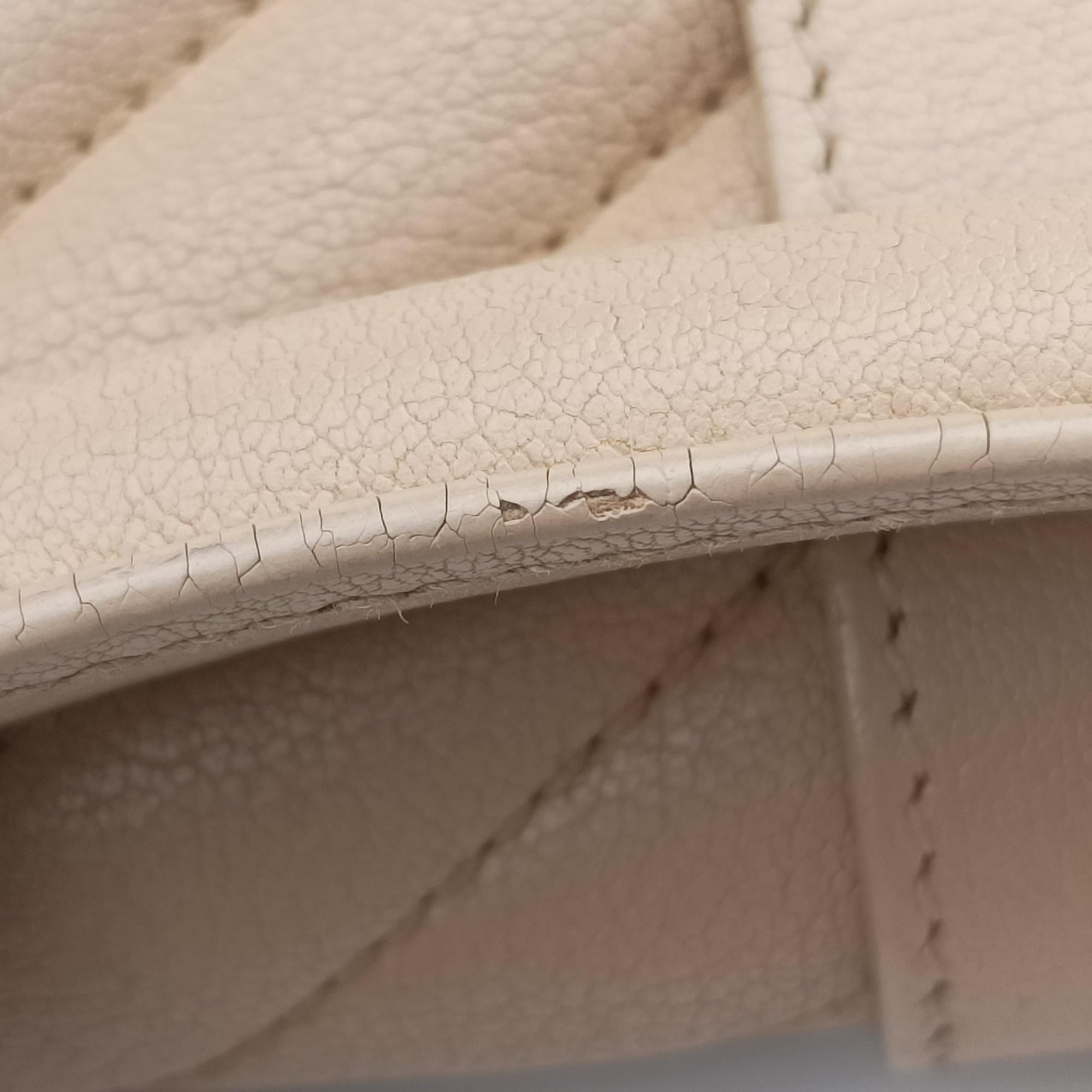 Pre-owned Yves Saint Laurent COLLEGE Beige Leather 600279 shoulderbag | stylenewstar