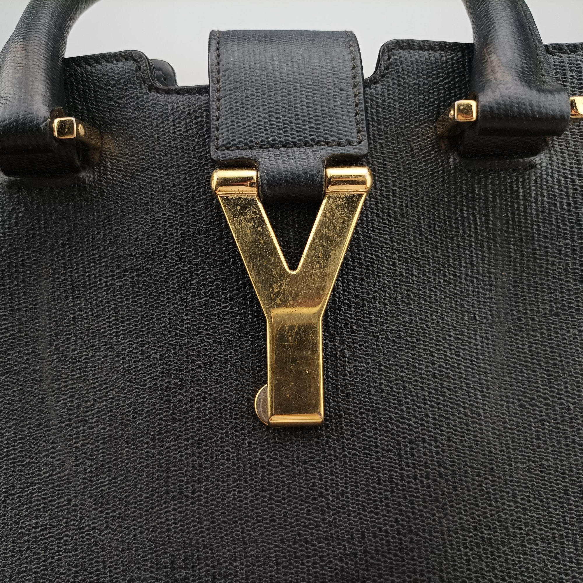 Pre-owned Yves Saint Laurent Y Ligne Petit Cabas Black Leather 370697 shoulderbag | stylenewstar