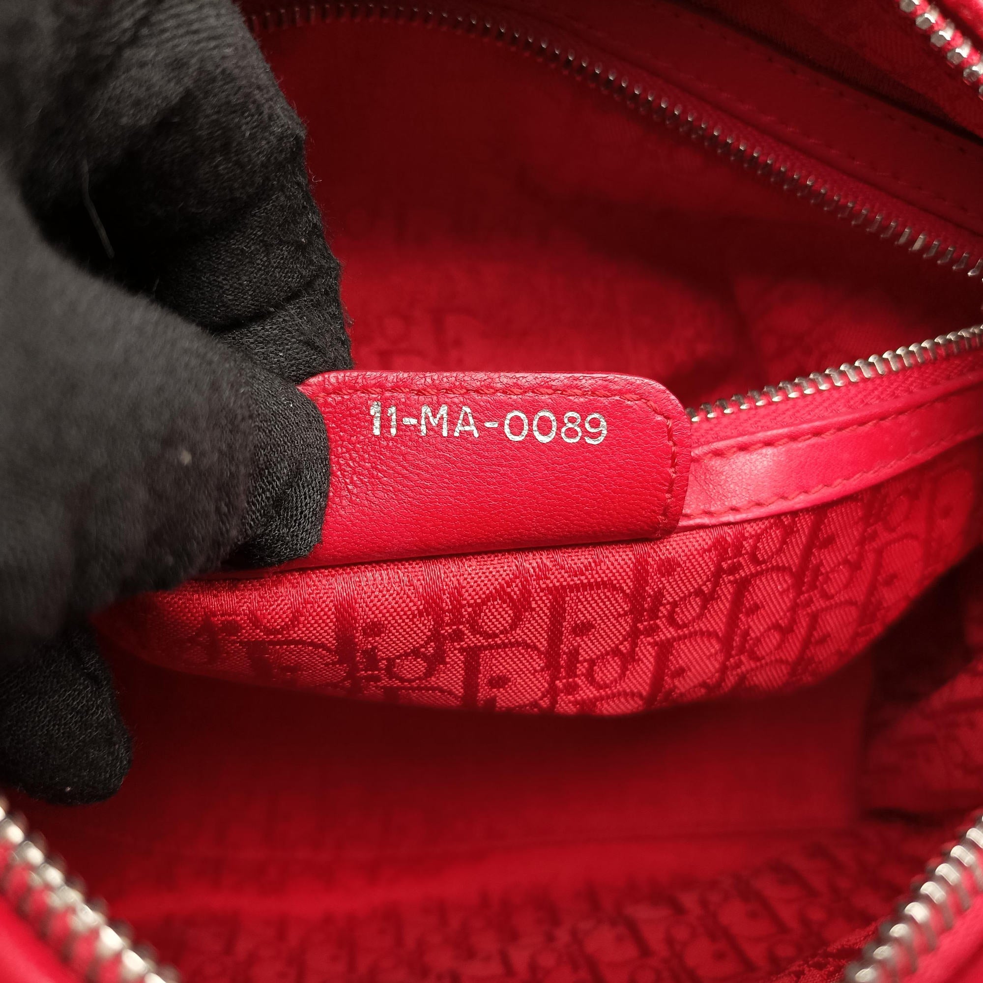 Pre-owned Christian Dior Lady Dior Red lambskin  shoulderbag | stylenewstar