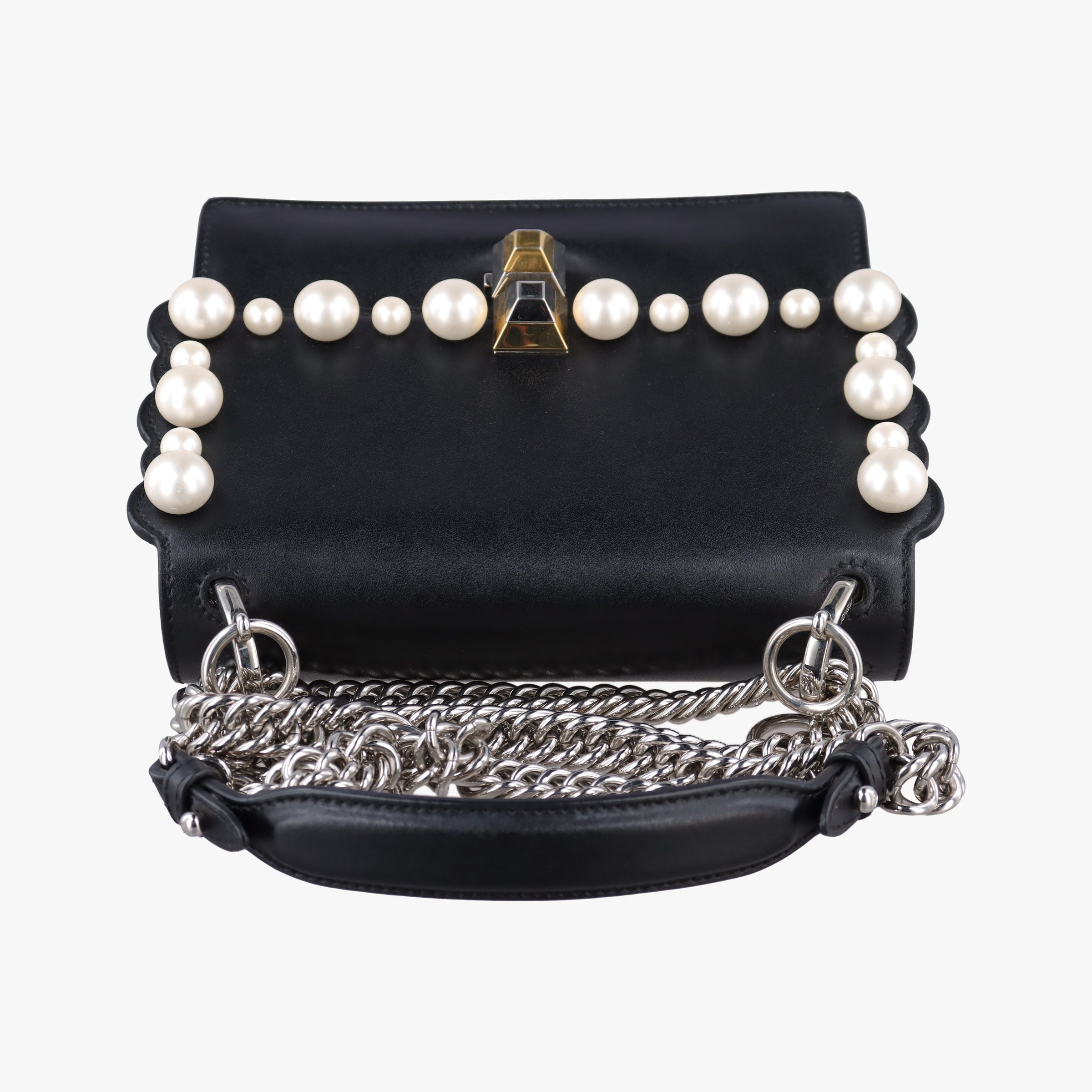 Pre-owned Fendi studded Kan I Black Leather 8M0381 shoulderbag | stylenewstar